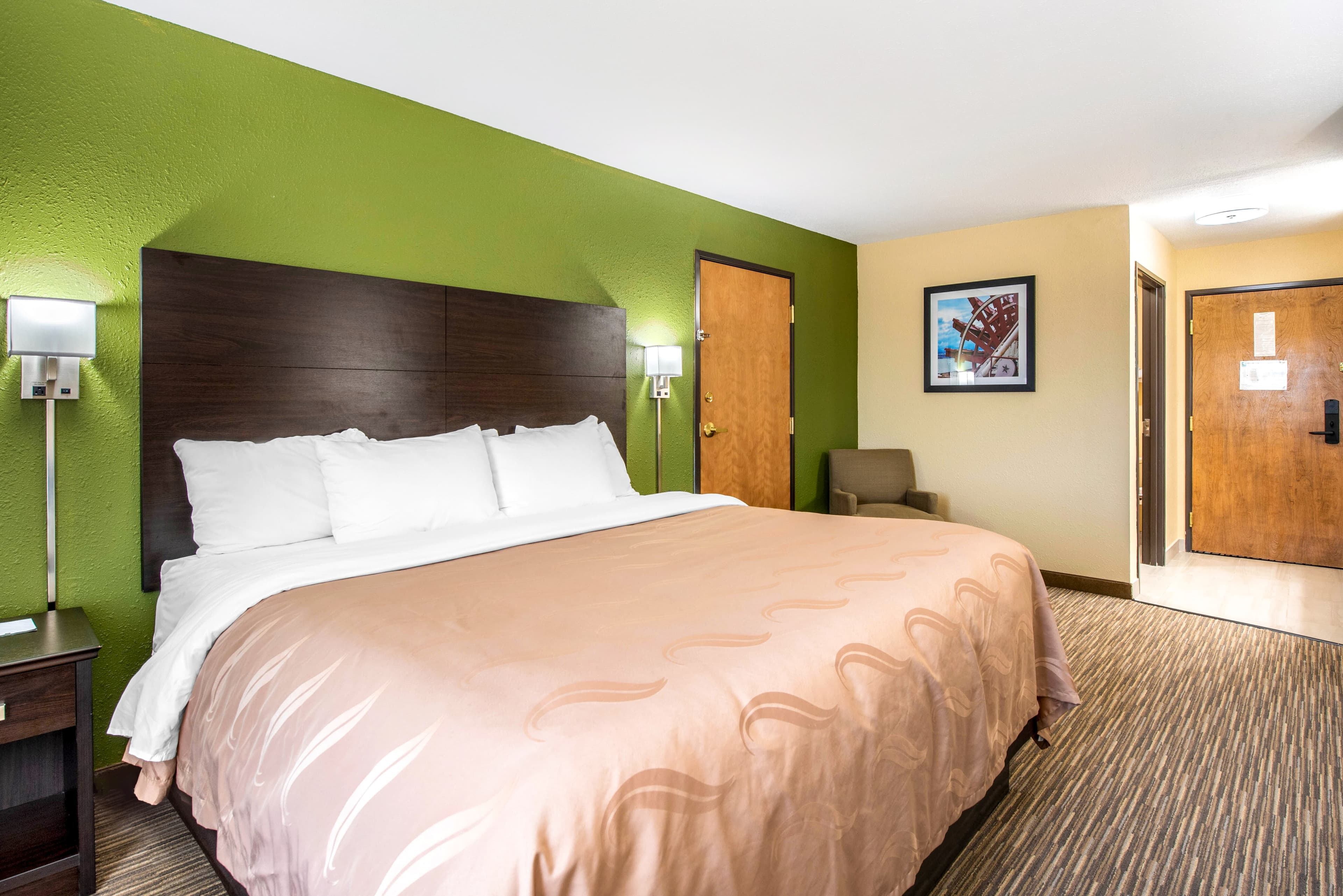 Quality Inn & Suites Brandenburg - Fort Knox — 6