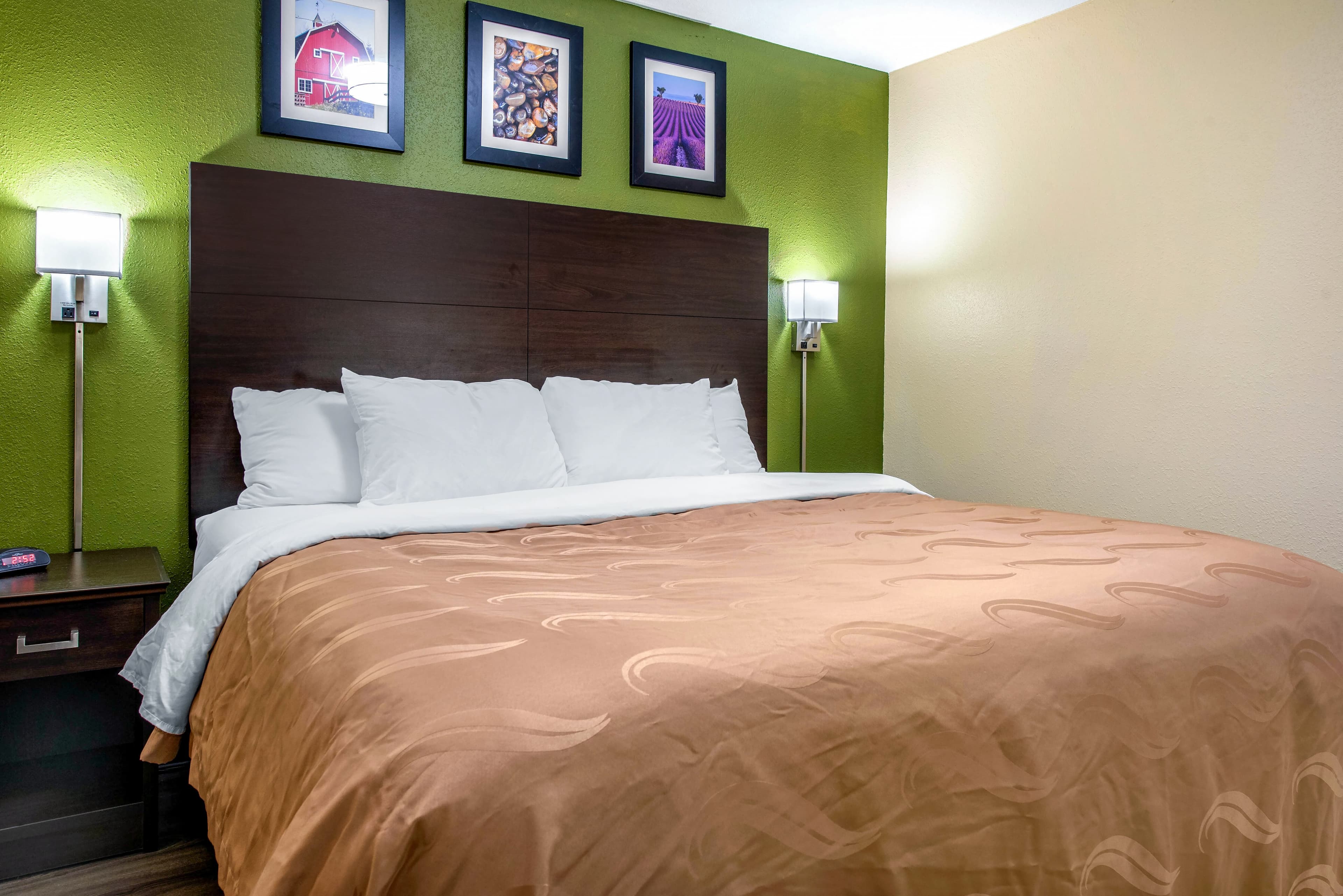 Quality Inn & Suites Brandenburg - Fort Knox — 3