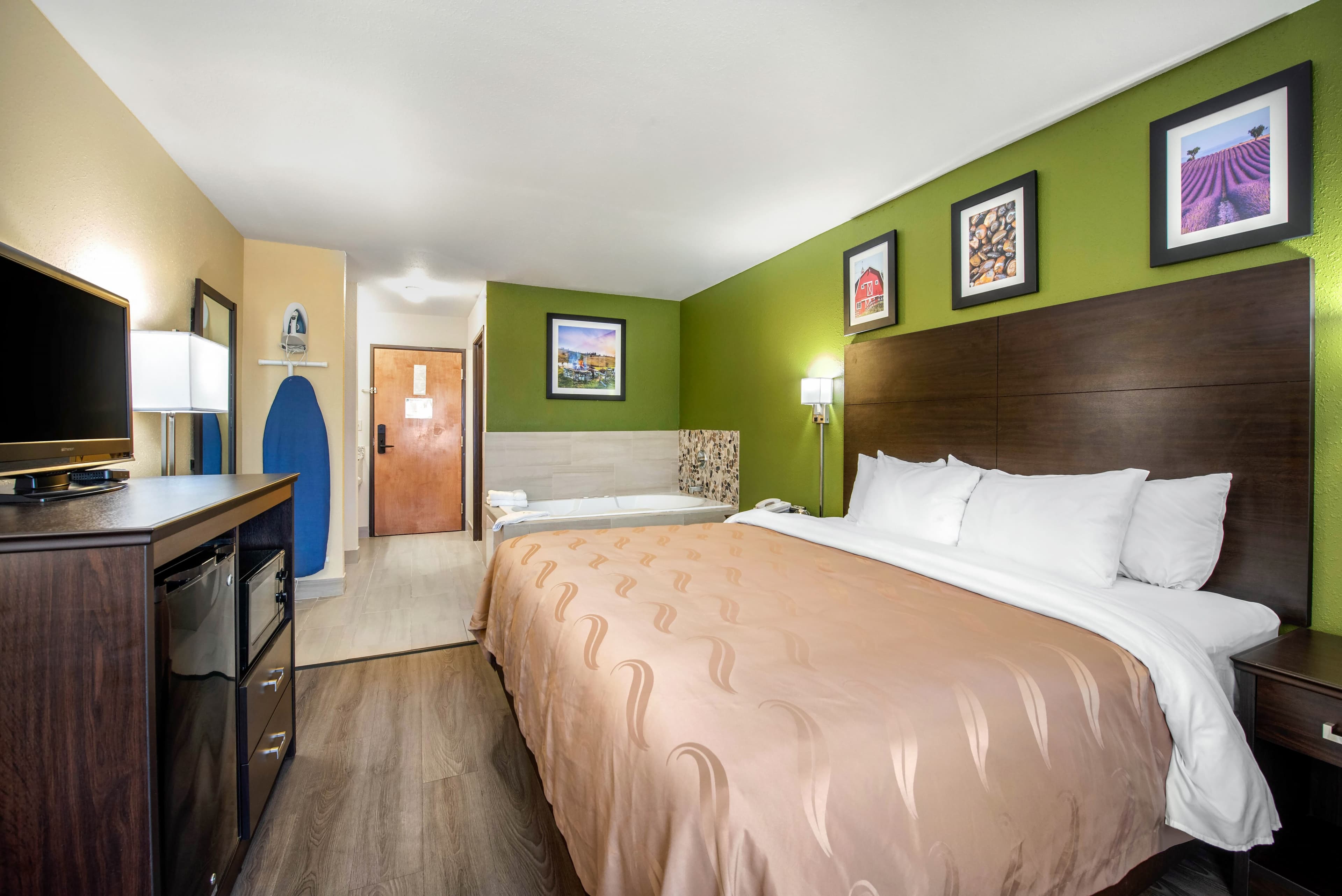 Quality Inn & Suites Brandenburg - Fort Knox — 11