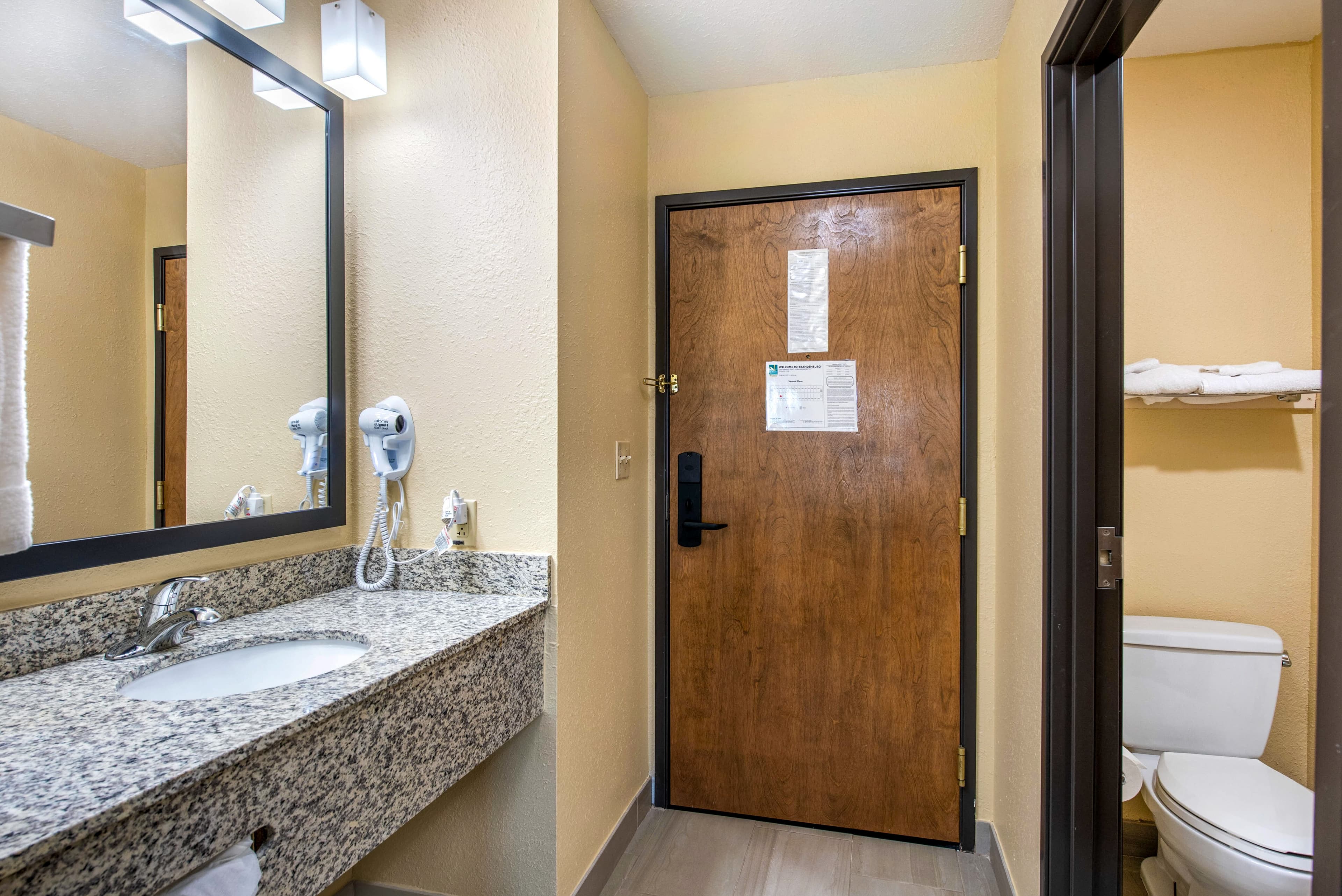 Quality Inn & Suites Brandenburg - Fort Knox — 15