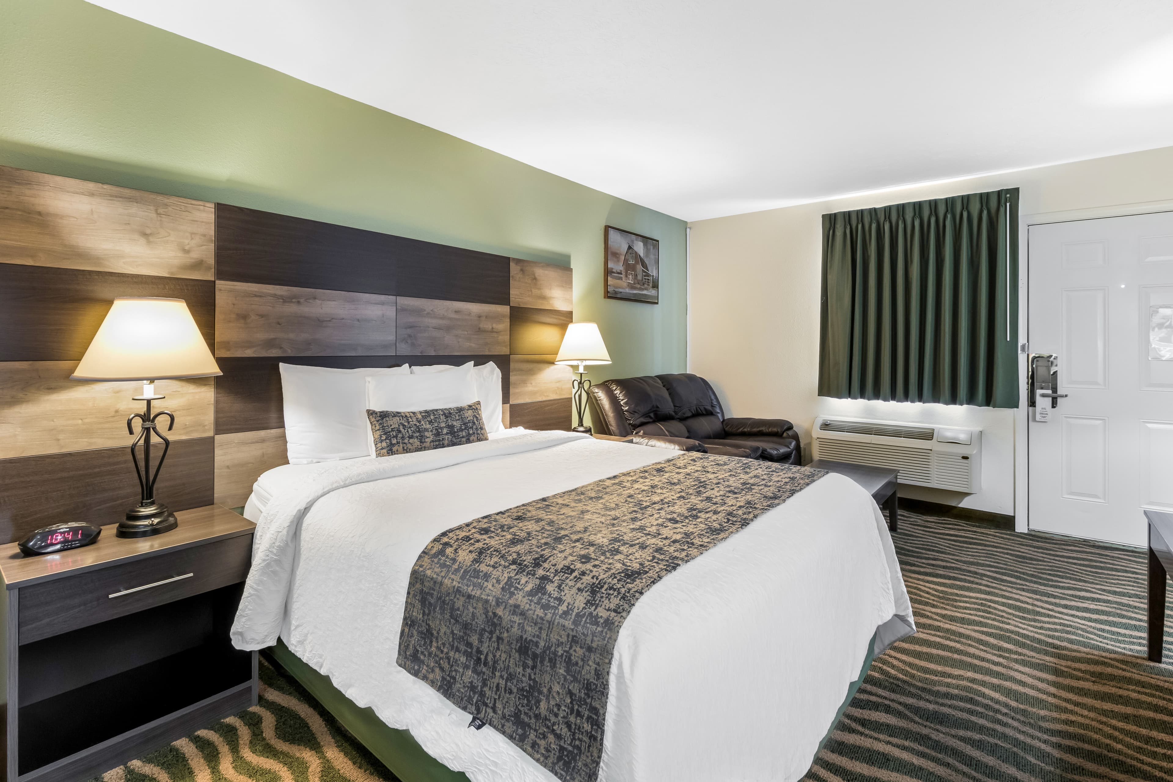 Rodeway Inn Cadiz - Image 1