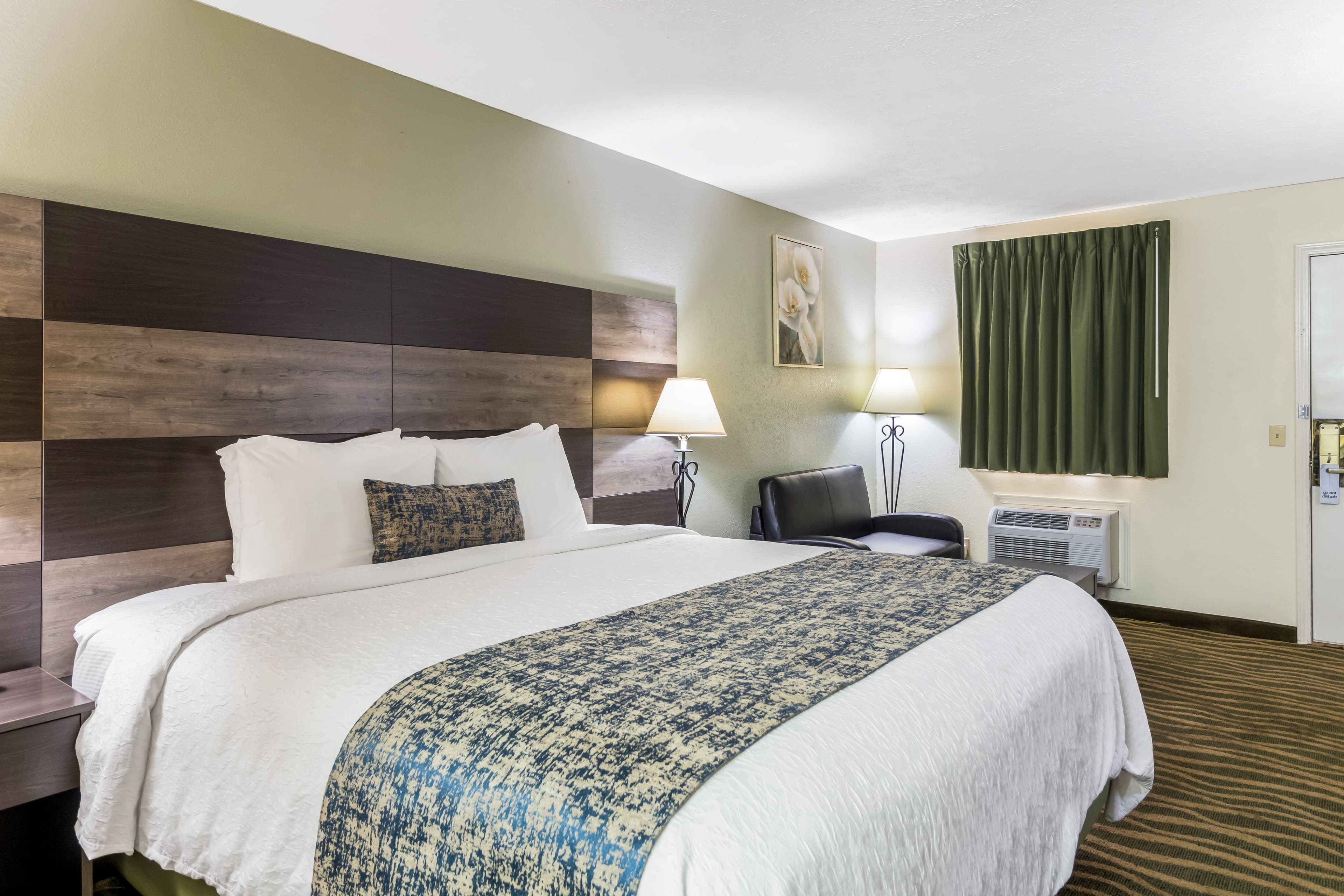 Rodeway Inn Cadiz — 8