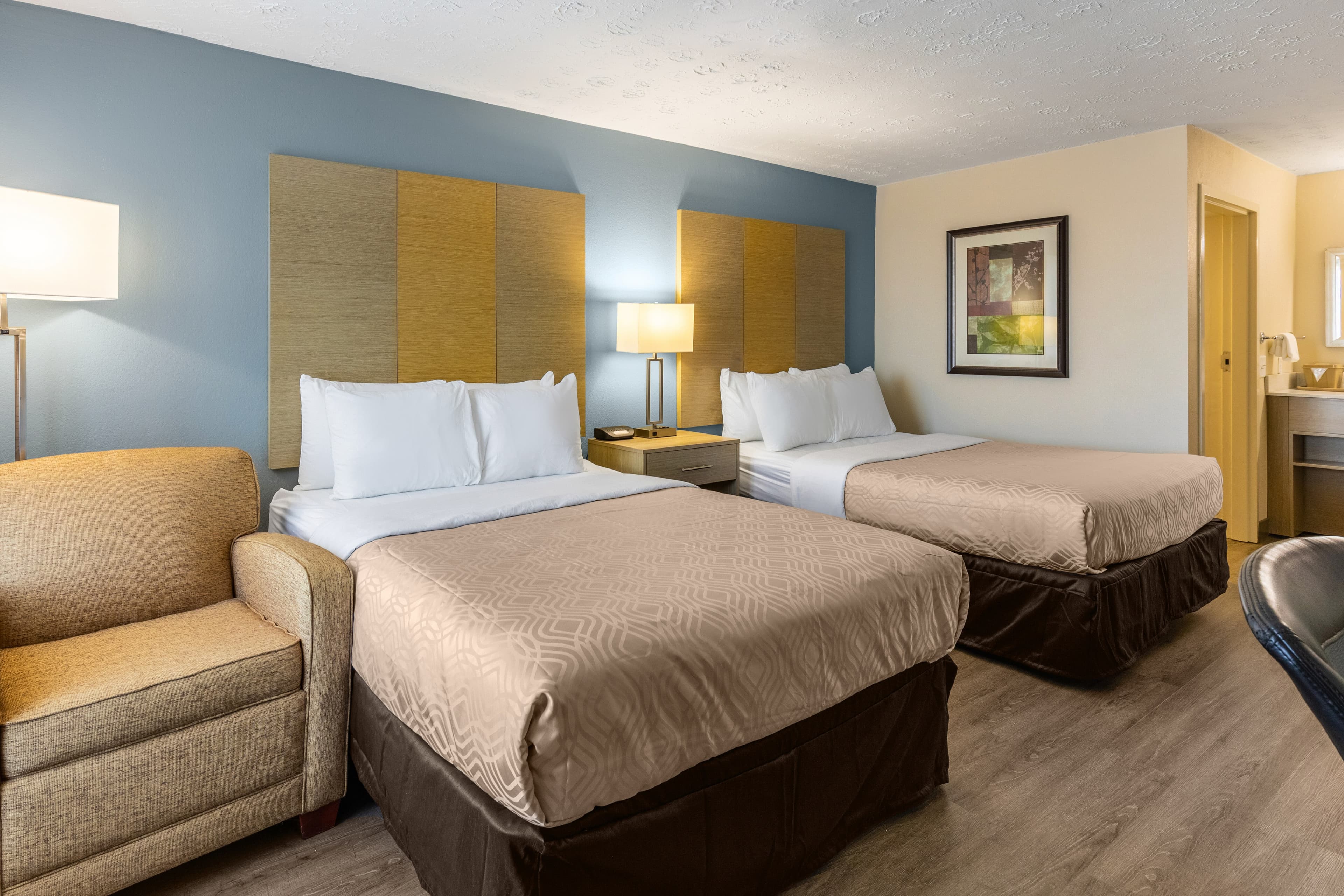 Econo Lodge Middlesboro — 6