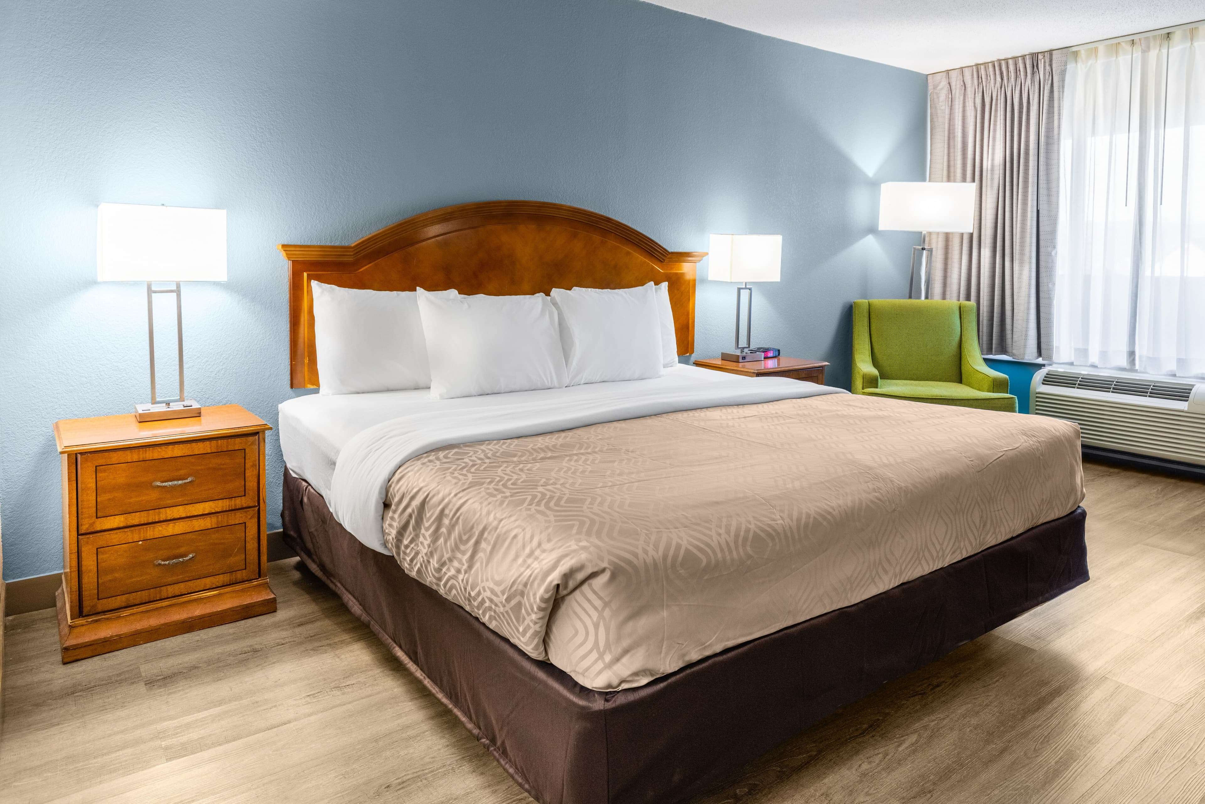 Econo Lodge Middlesboro — 10