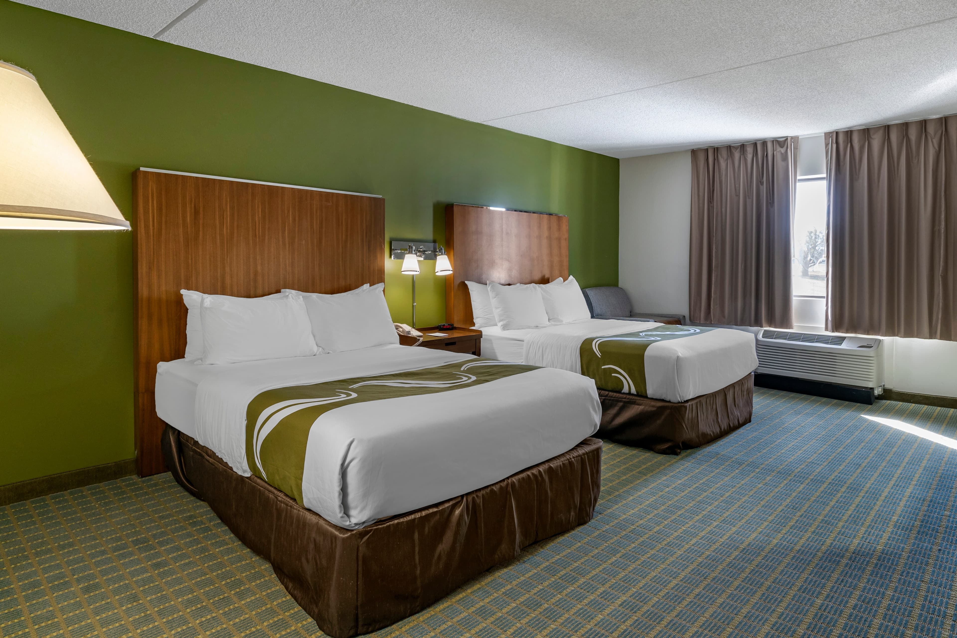 Quality Inn Lexington -Horse Park - Image 2