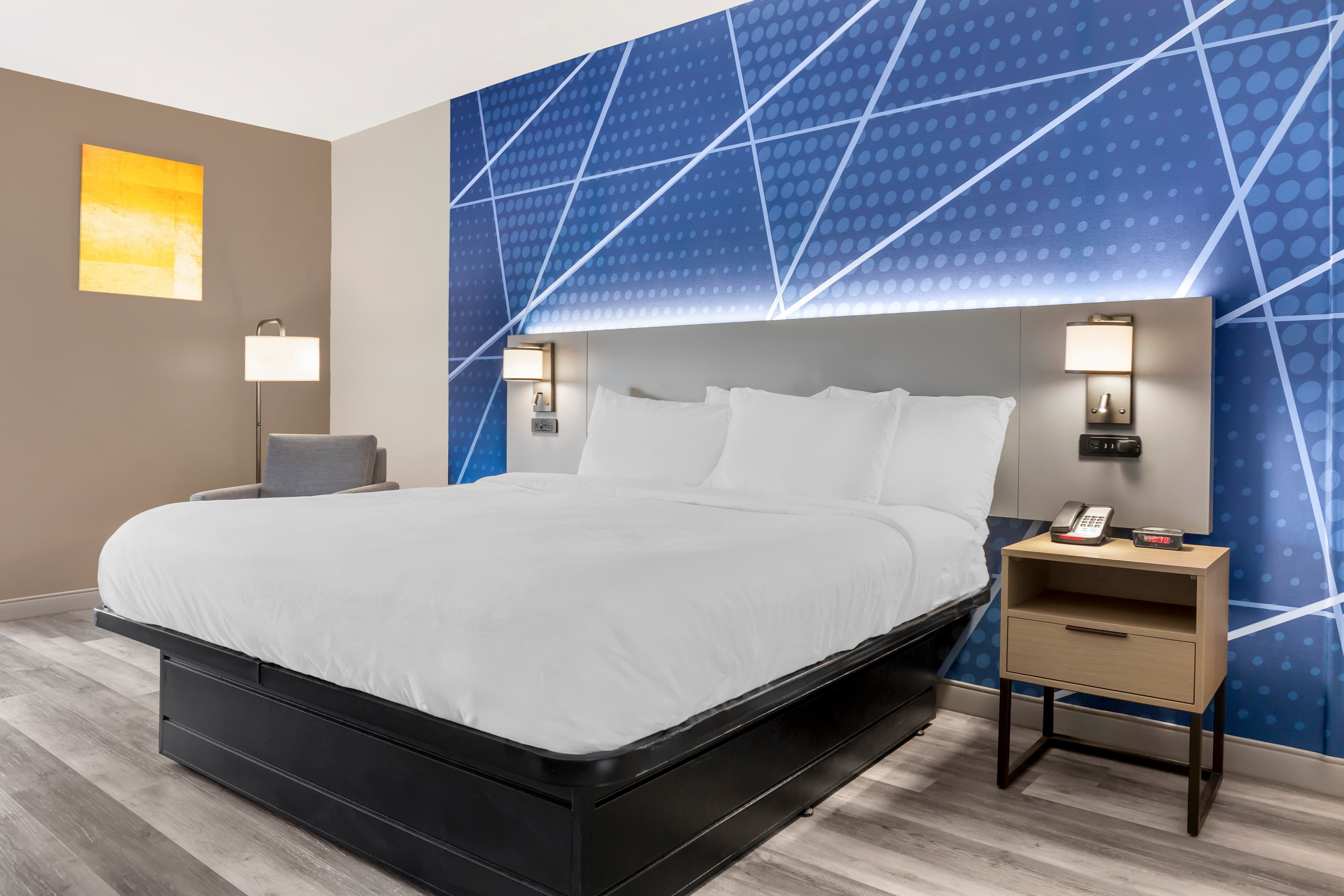 Comfort Inn & Suites Springfield — 13