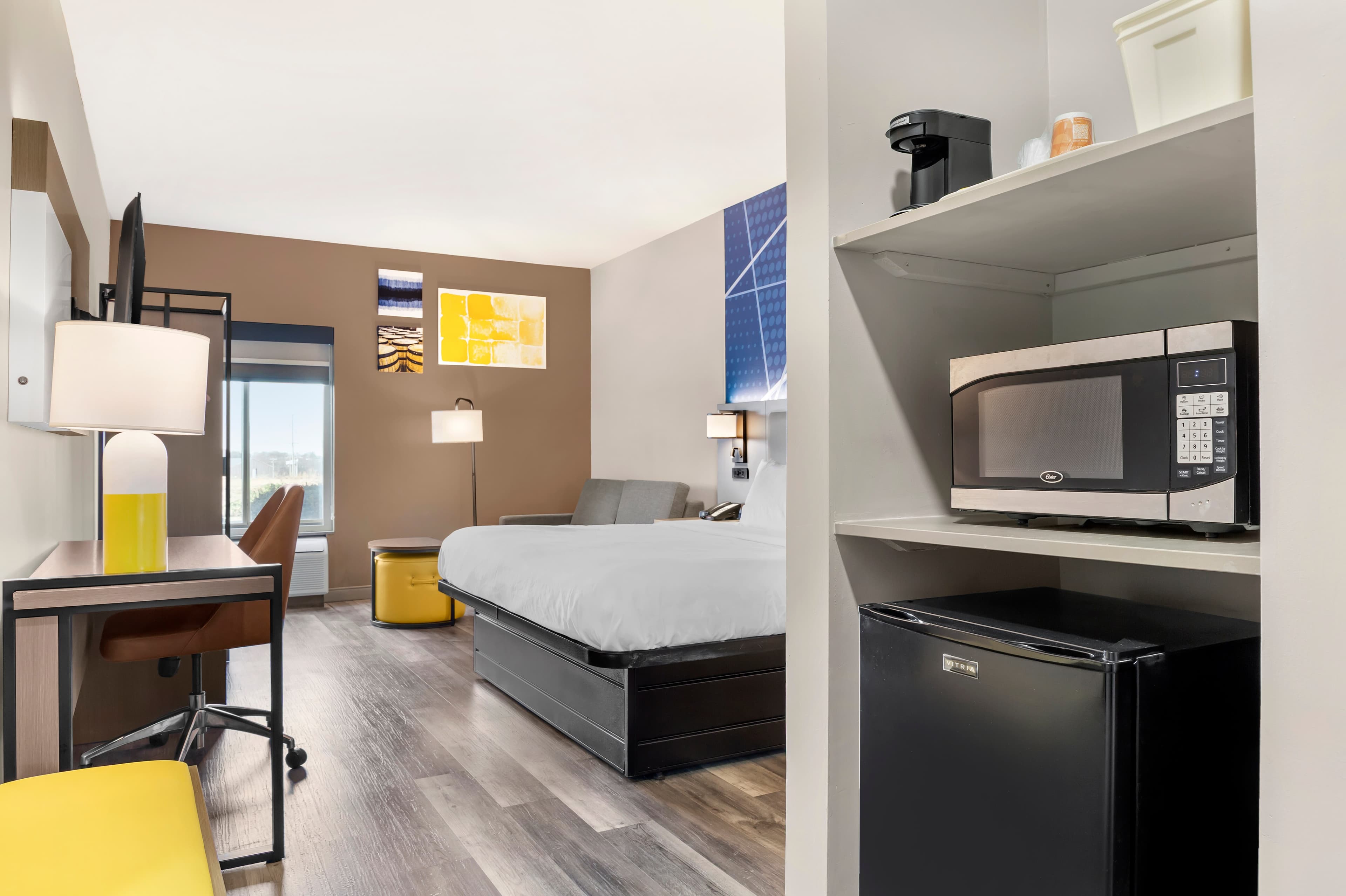 Comfort Inn & Suites Springfield — 17