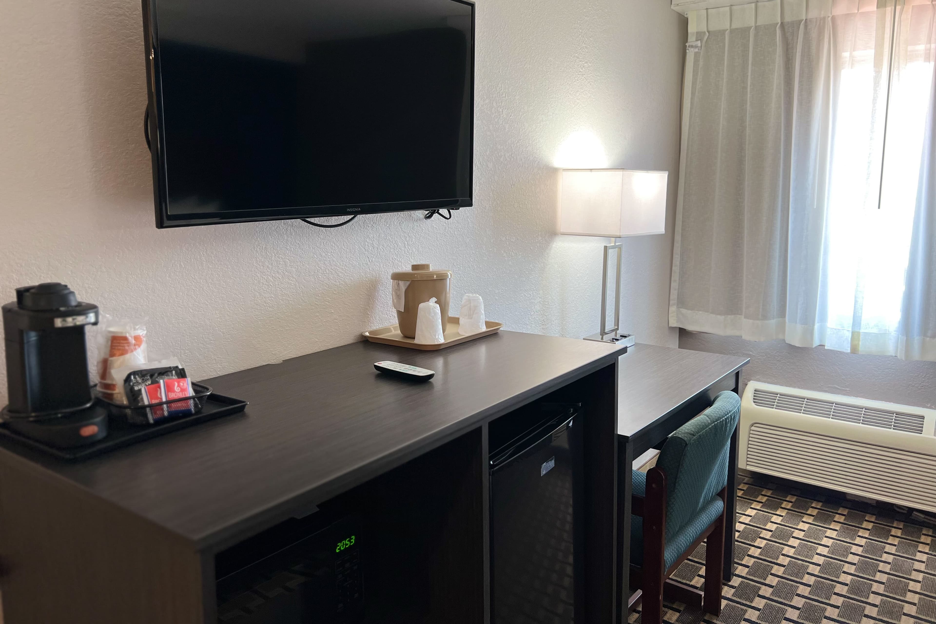 Quality Inn & Suites Louisville East — 17