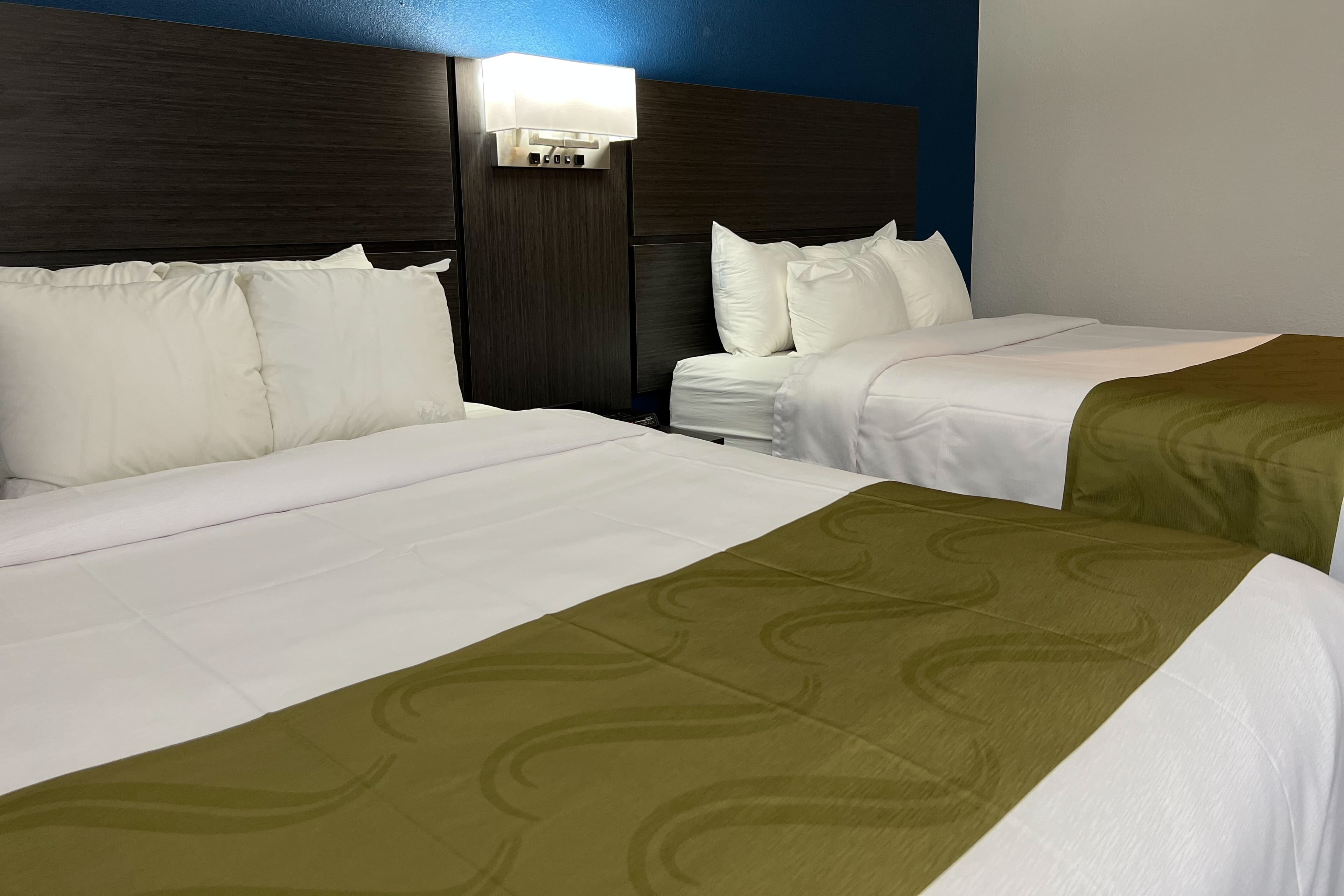 Quality Inn & Suites Louisville East — 18