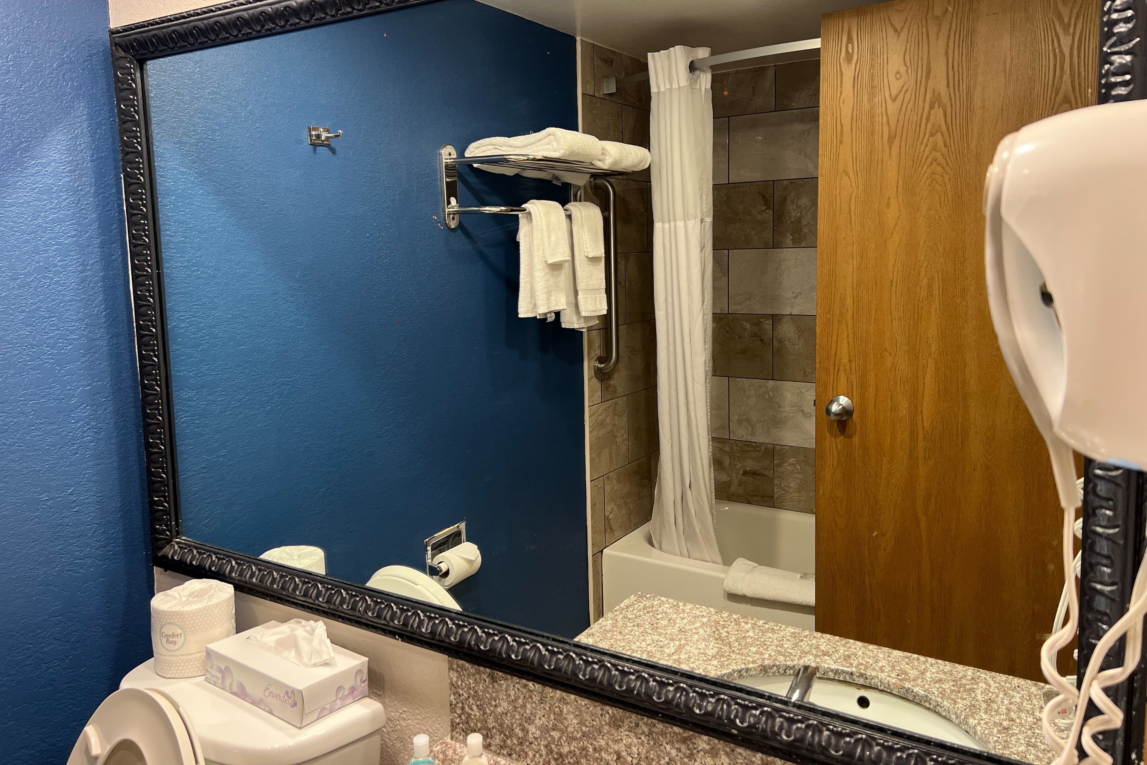 Quality Inn & Suites Louisville East — 19