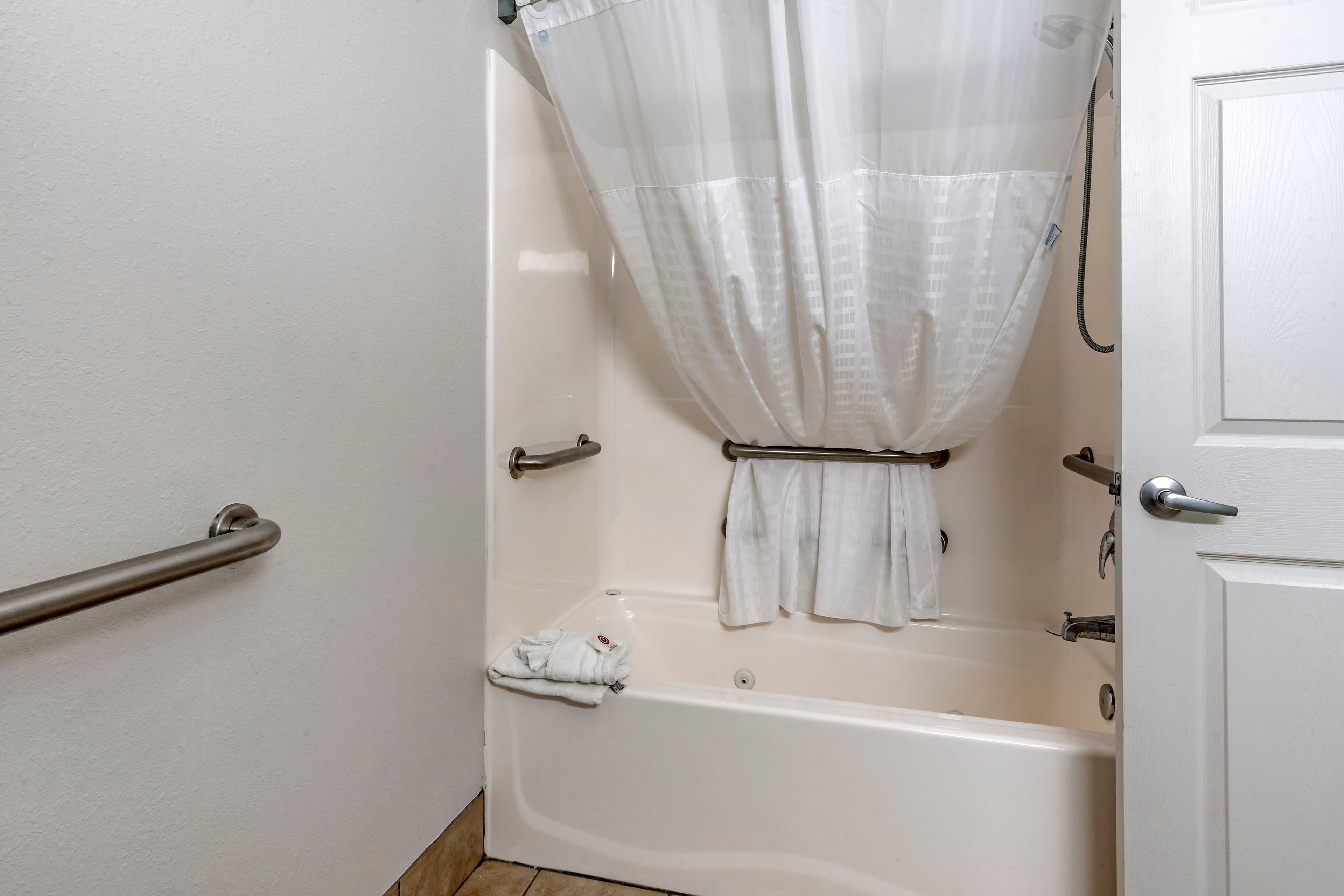 Comfort Inn & Suites Shelbyville — 13