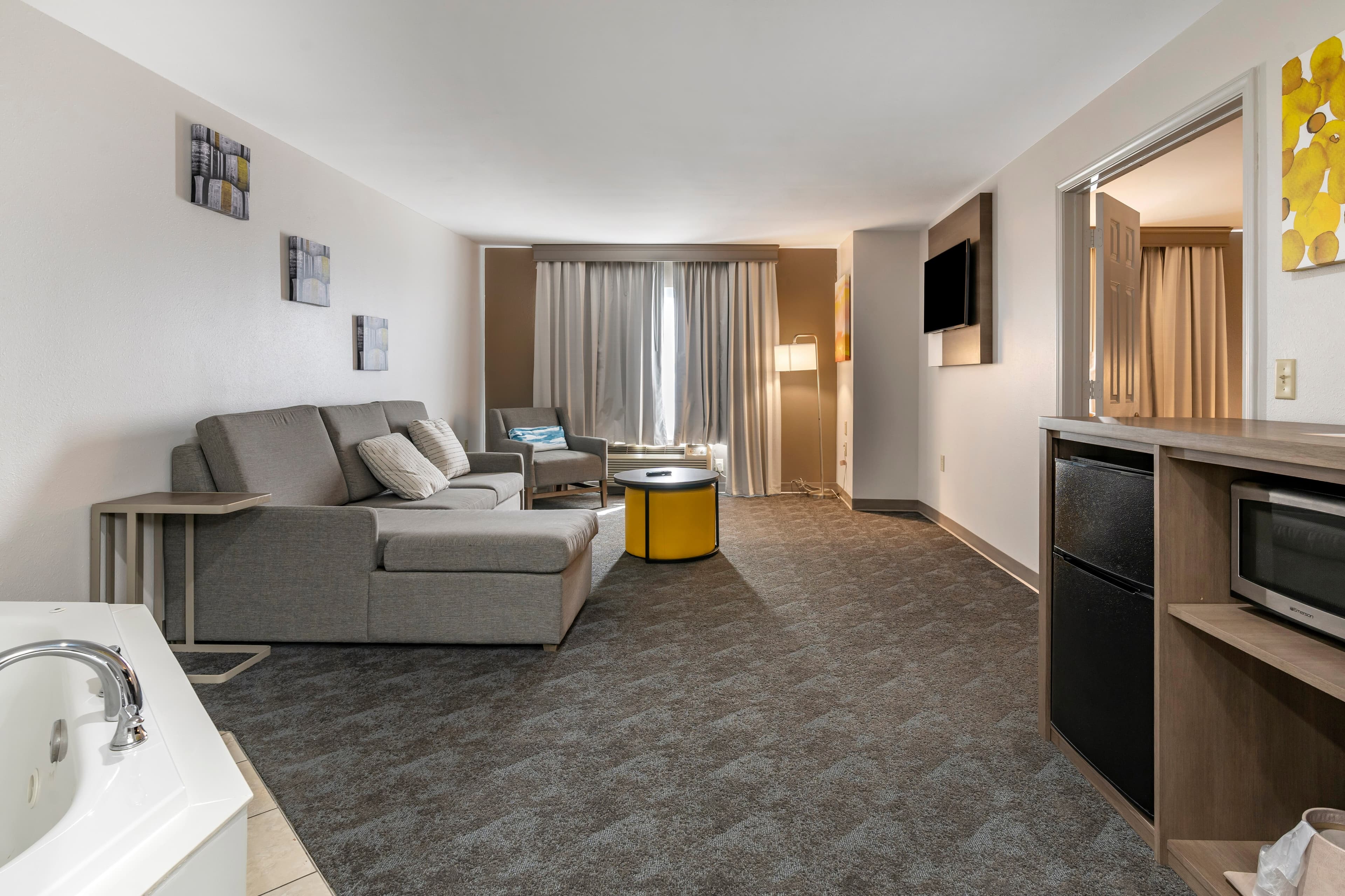 Comfort Inn & Suites Shelbyville — 34