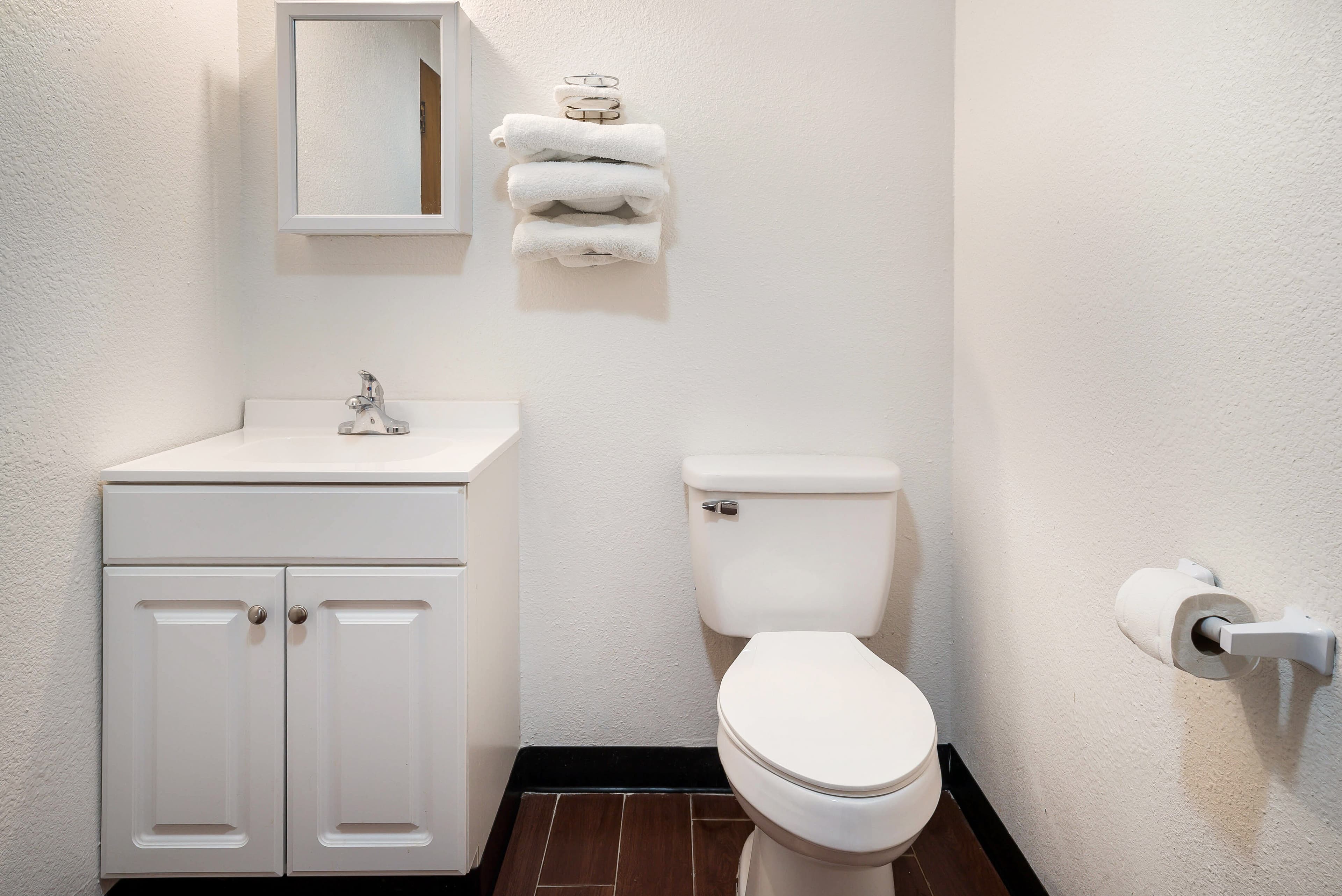 Rodeway Inn Harlan — 6