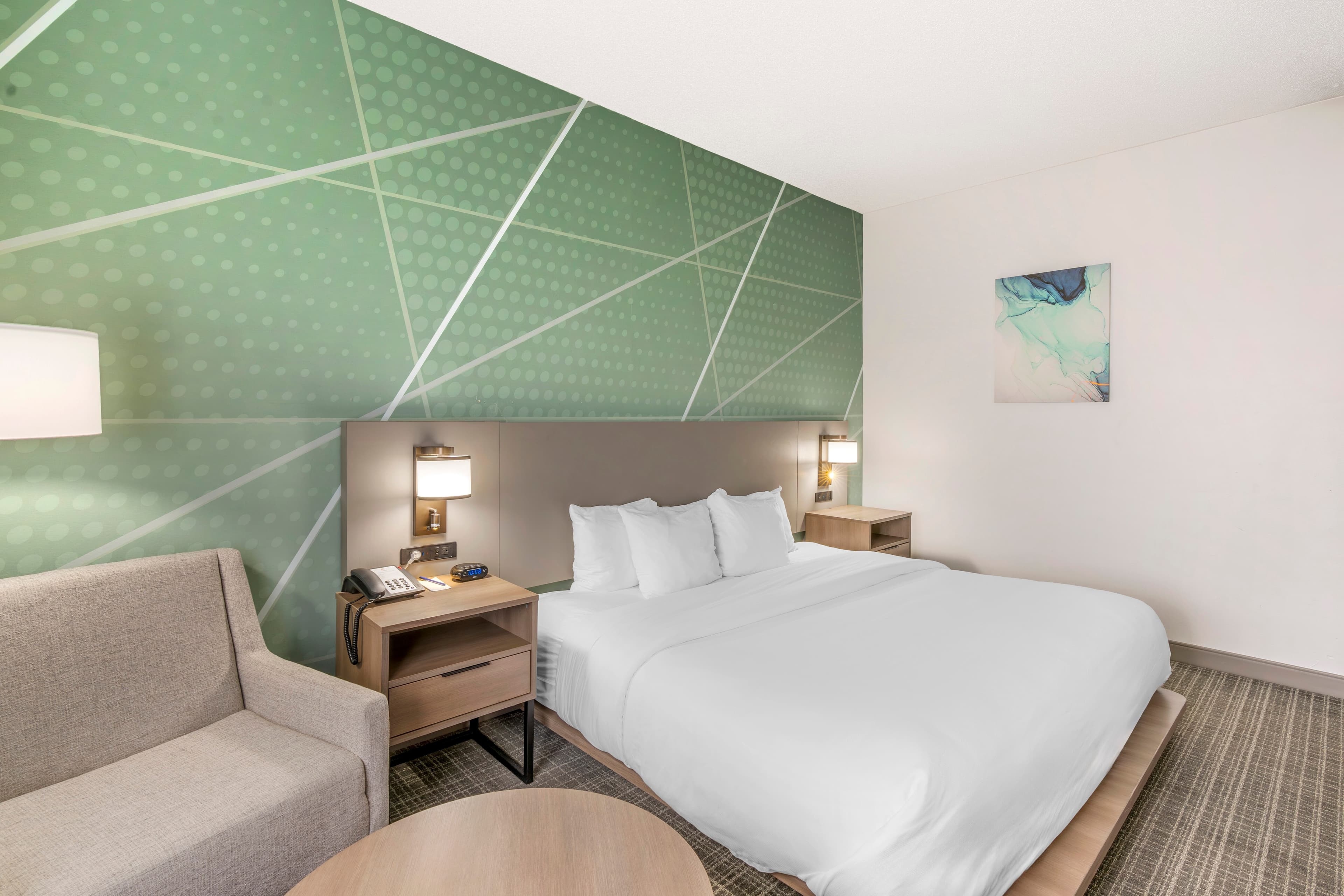 Comfort Inn & Suites Louisville Airport Fair & Expo — 19