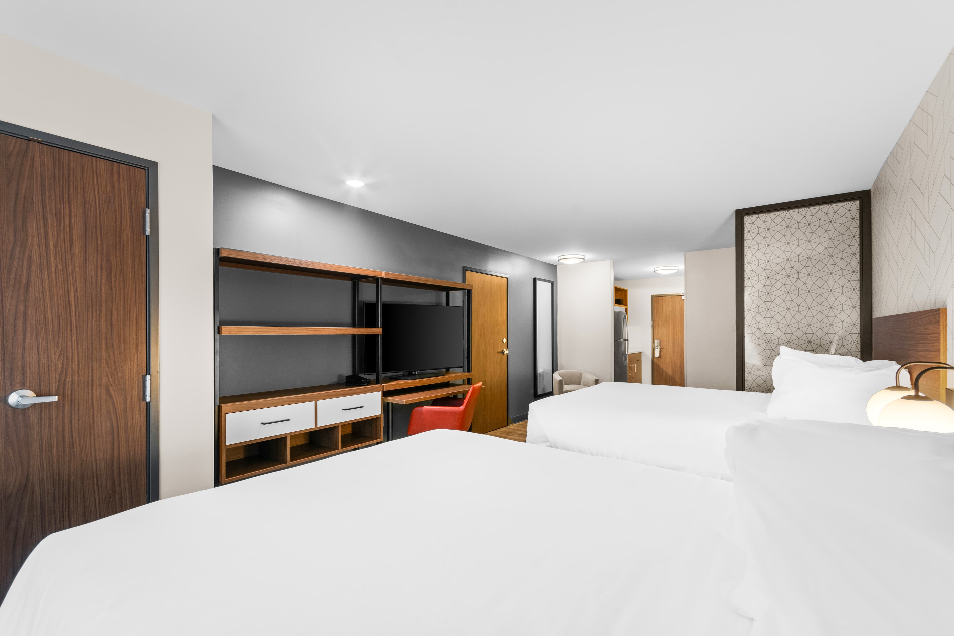 Everhome Suites Lexington - Horse Park — 26