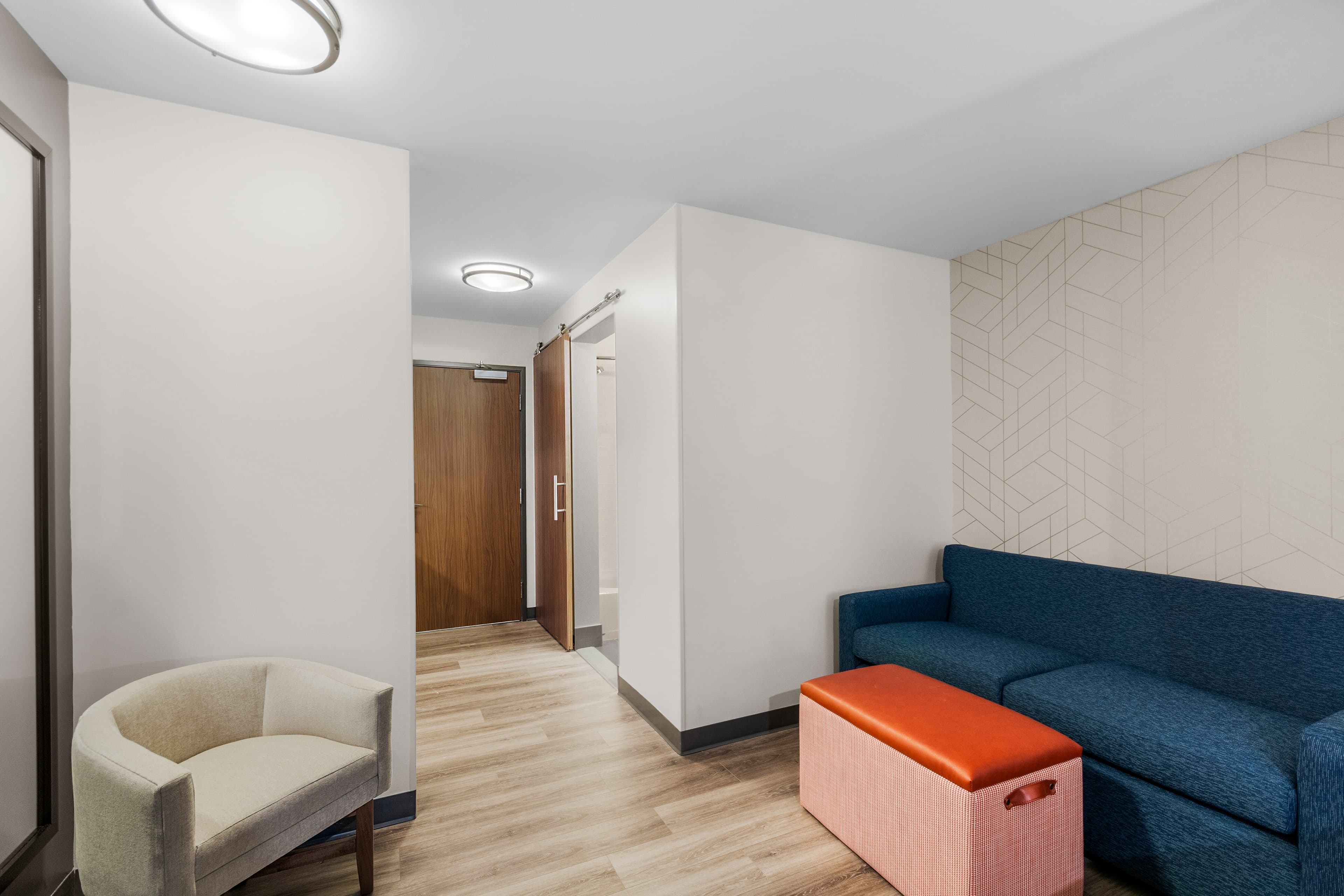 Everhome Suites Lexington - Horse Park — 27