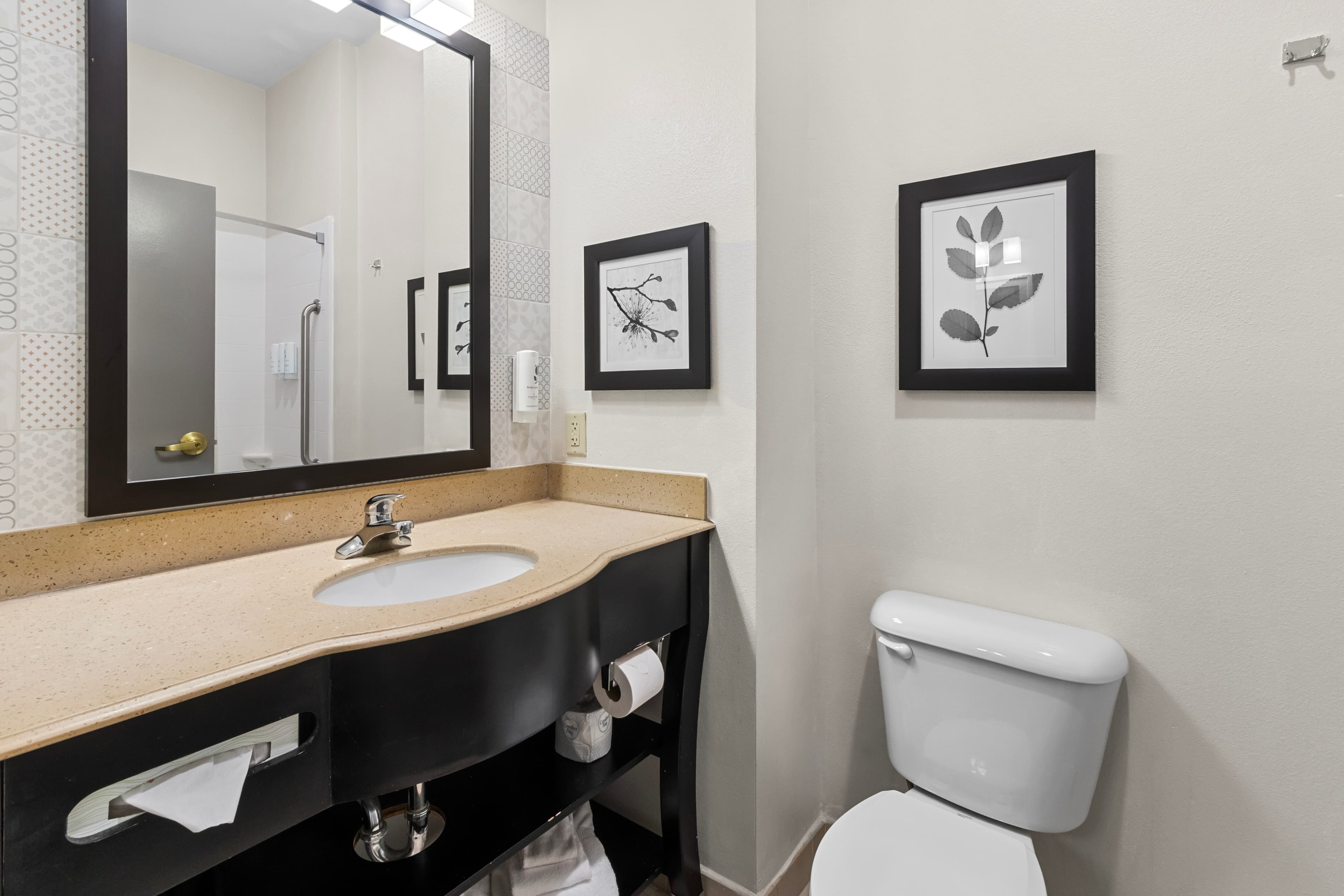 Country Inn & Suites by Radisson, Bowling Green, KY - Image 5