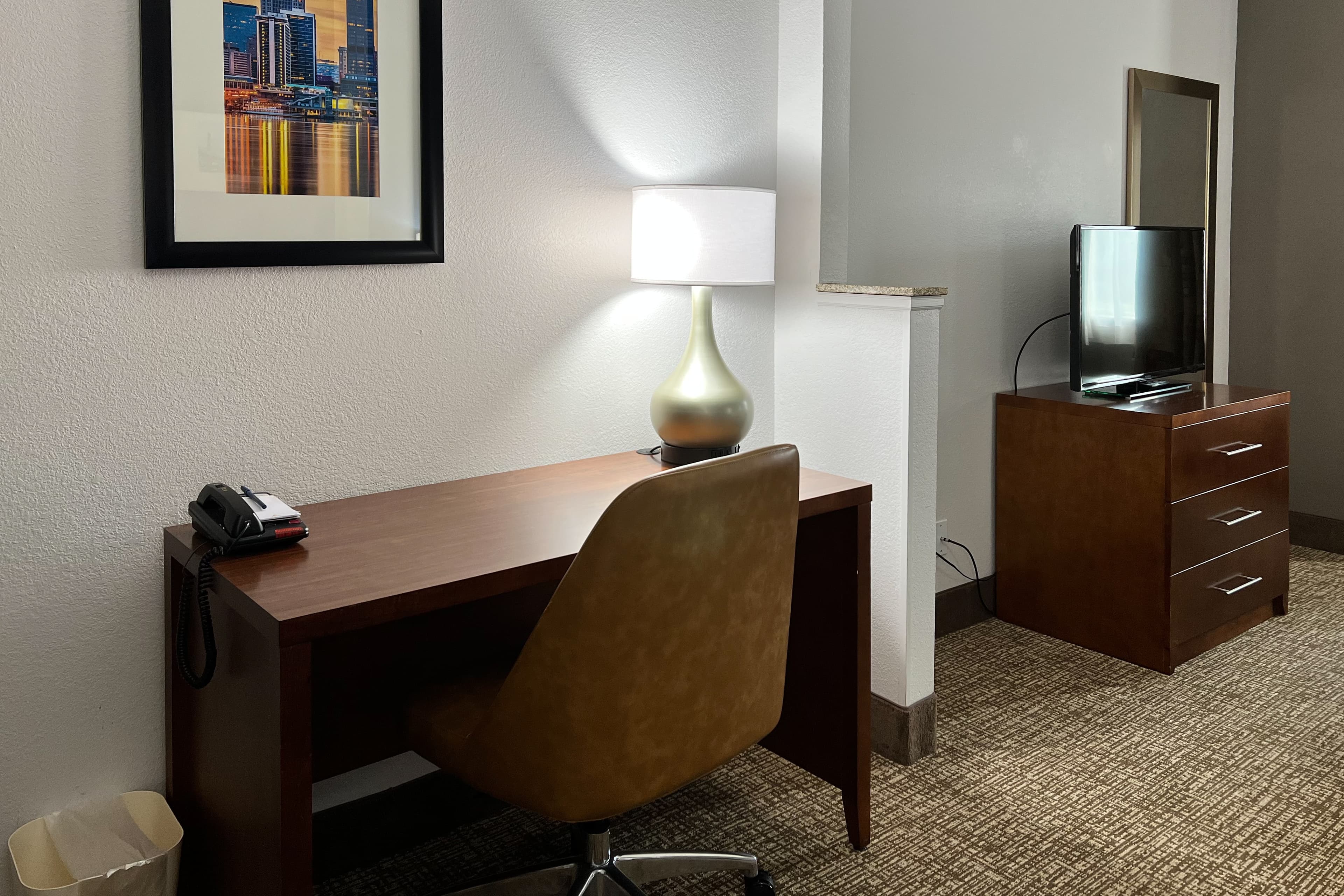 Comfort Suites Louisville East — 10