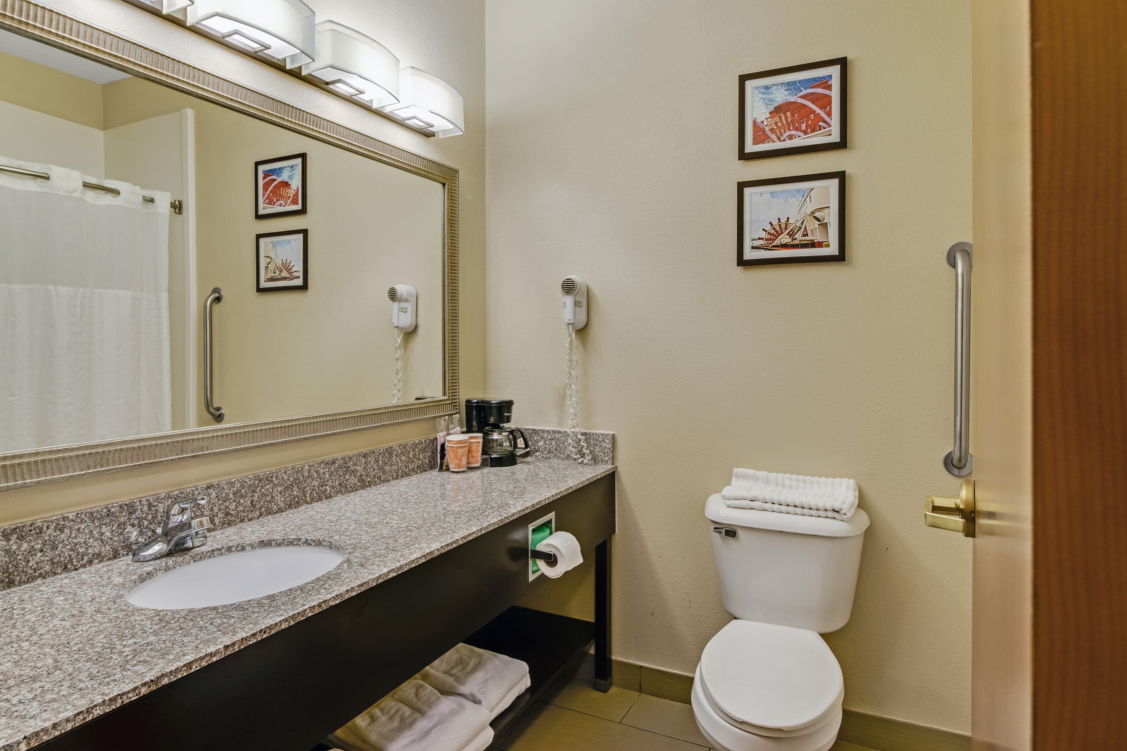 Comfort Inn Henderson - Evansville South — 9