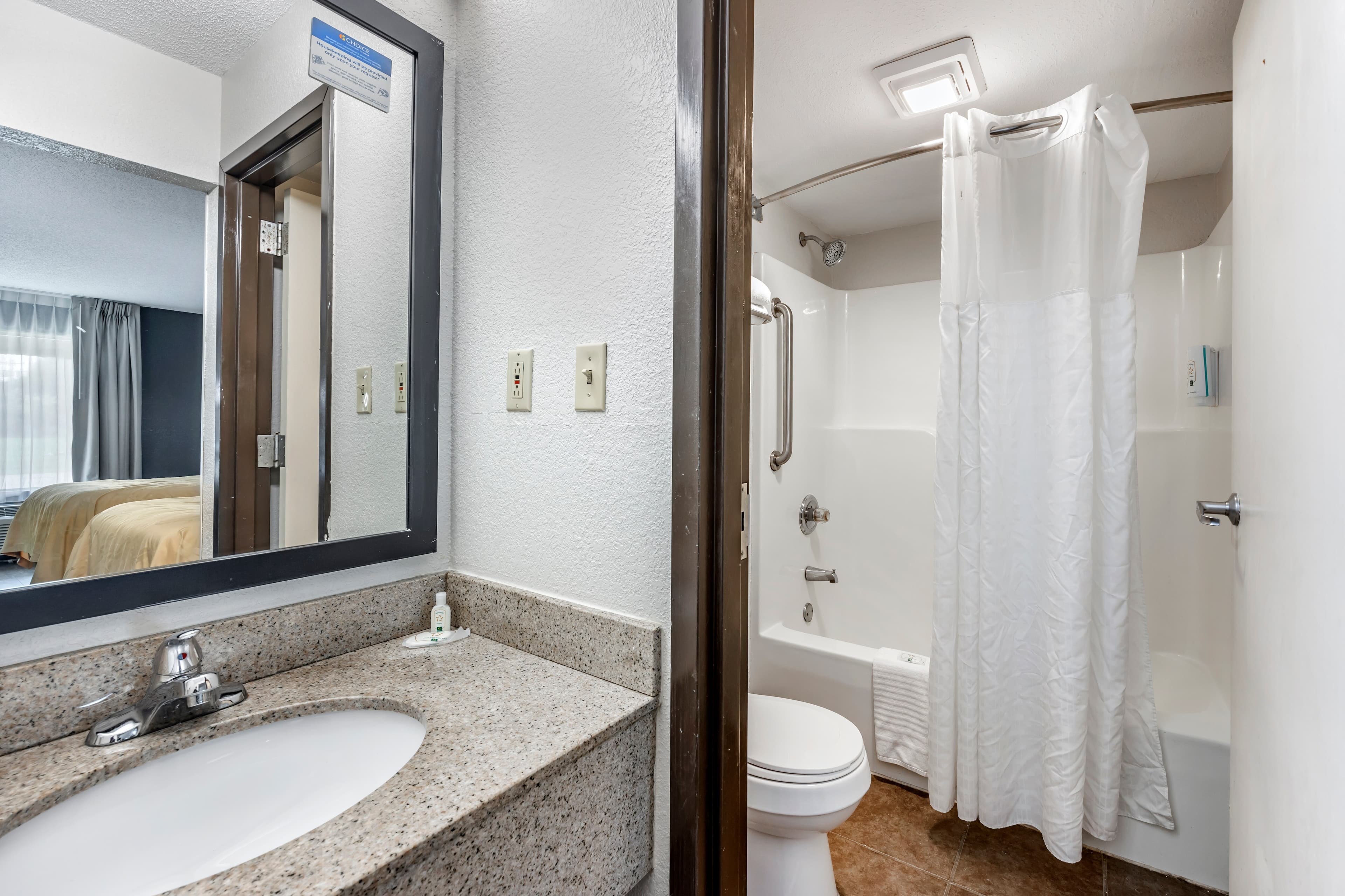 Quality Inn Glasgow — 9