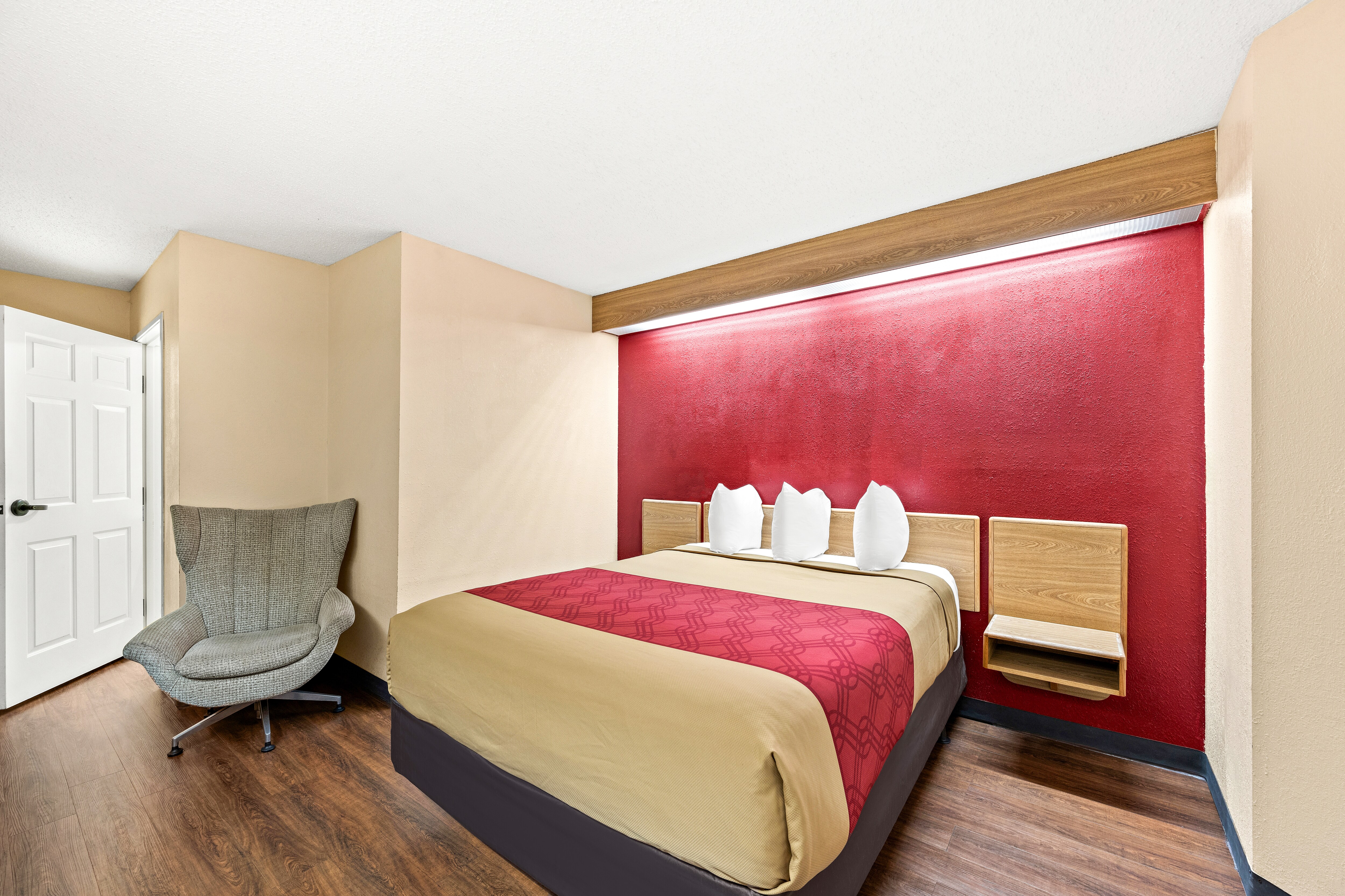 Econo Lodge London North - Image 4