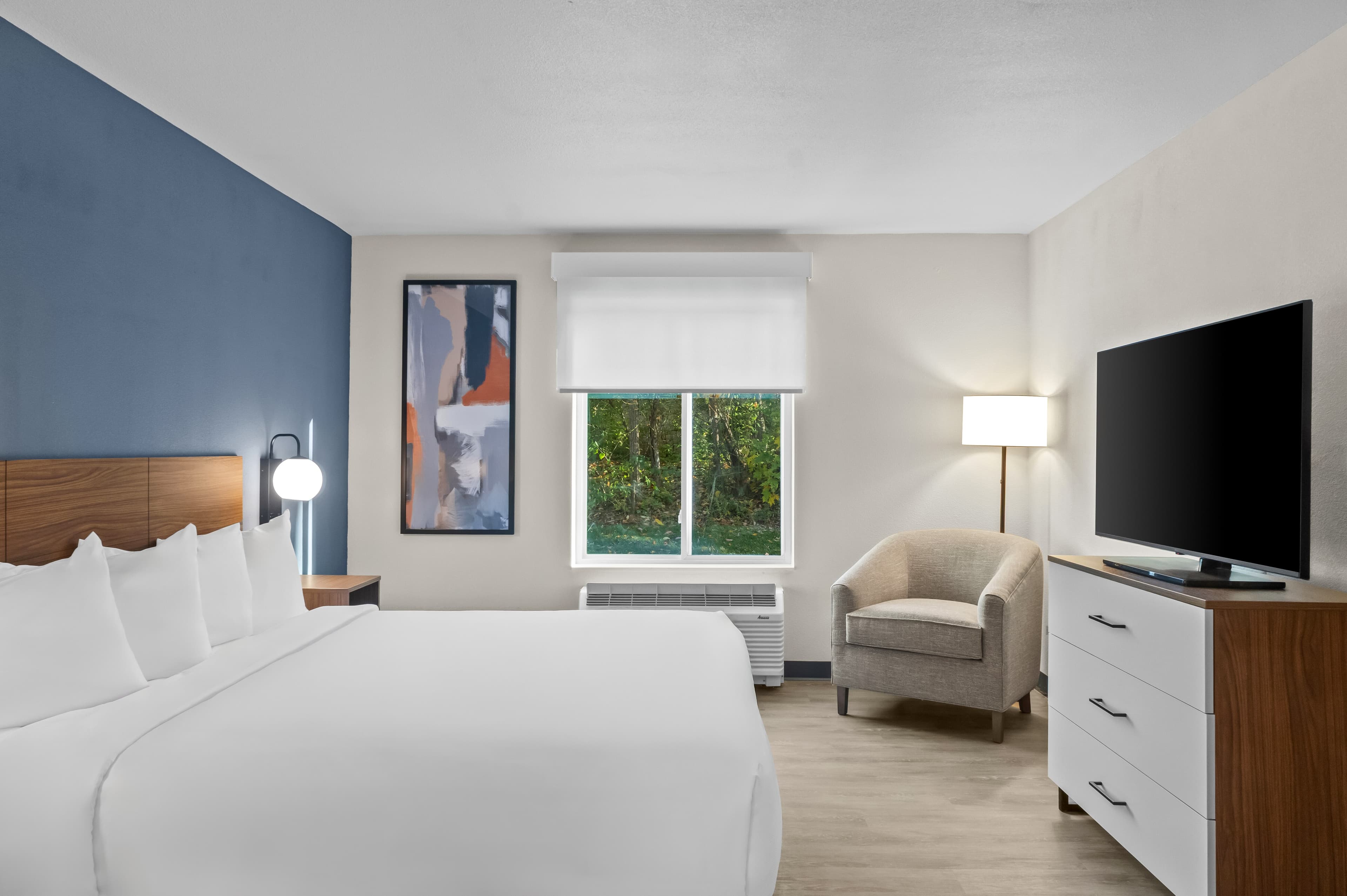 Everhome Suites Bowling Green - Image 4
