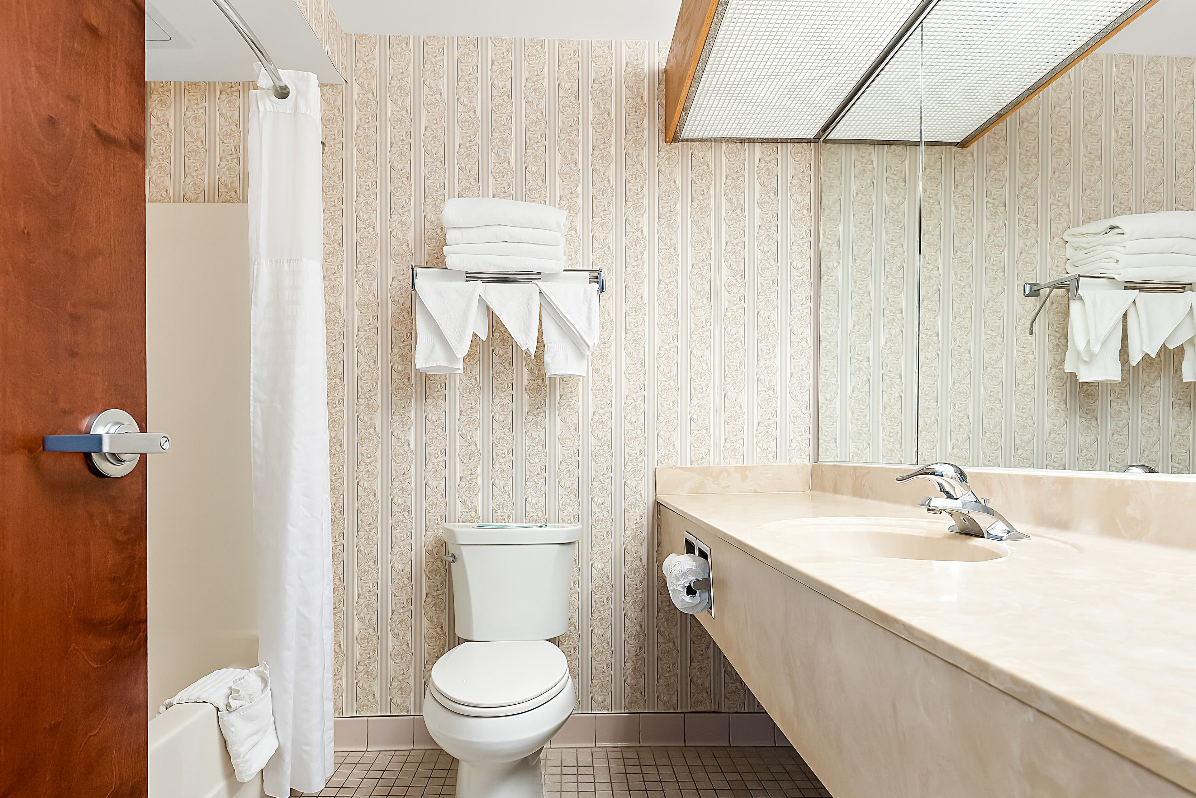 Comfort Suites New Orleans East — 29