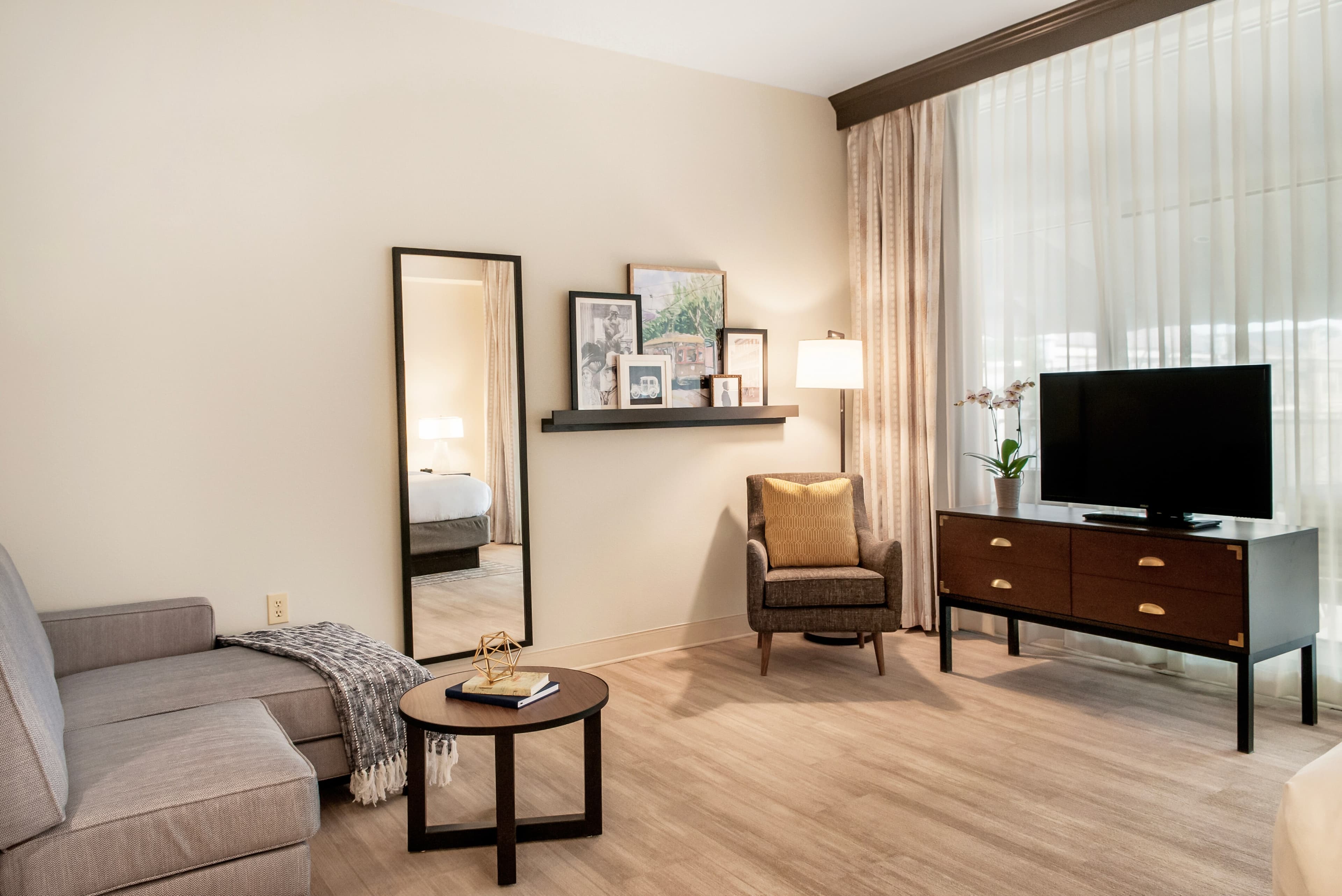 St Charles Coach House, an Ascend Collection Hotel — 20