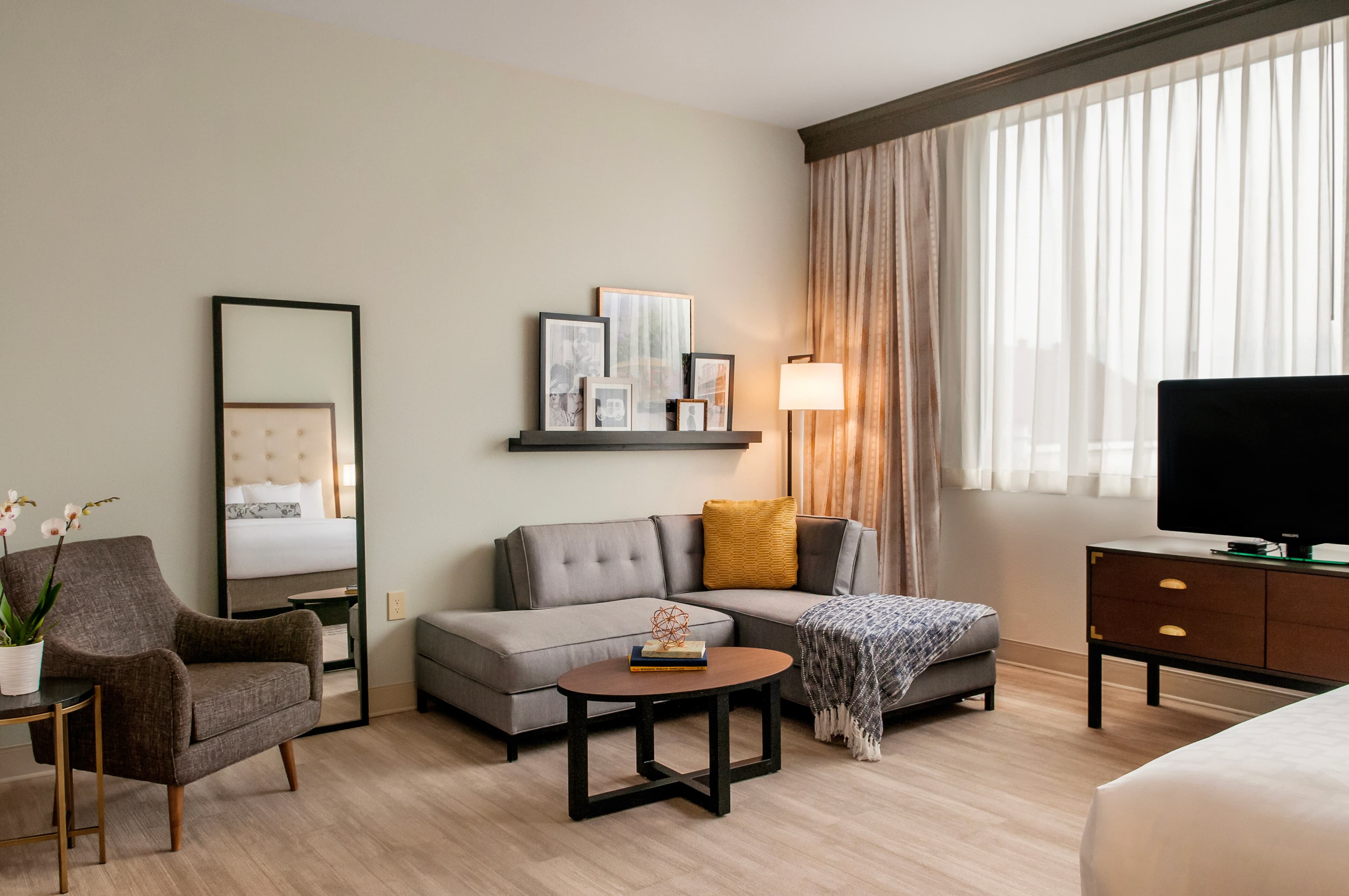 St Charles Coach House, an Ascend Collection Hotel — 14