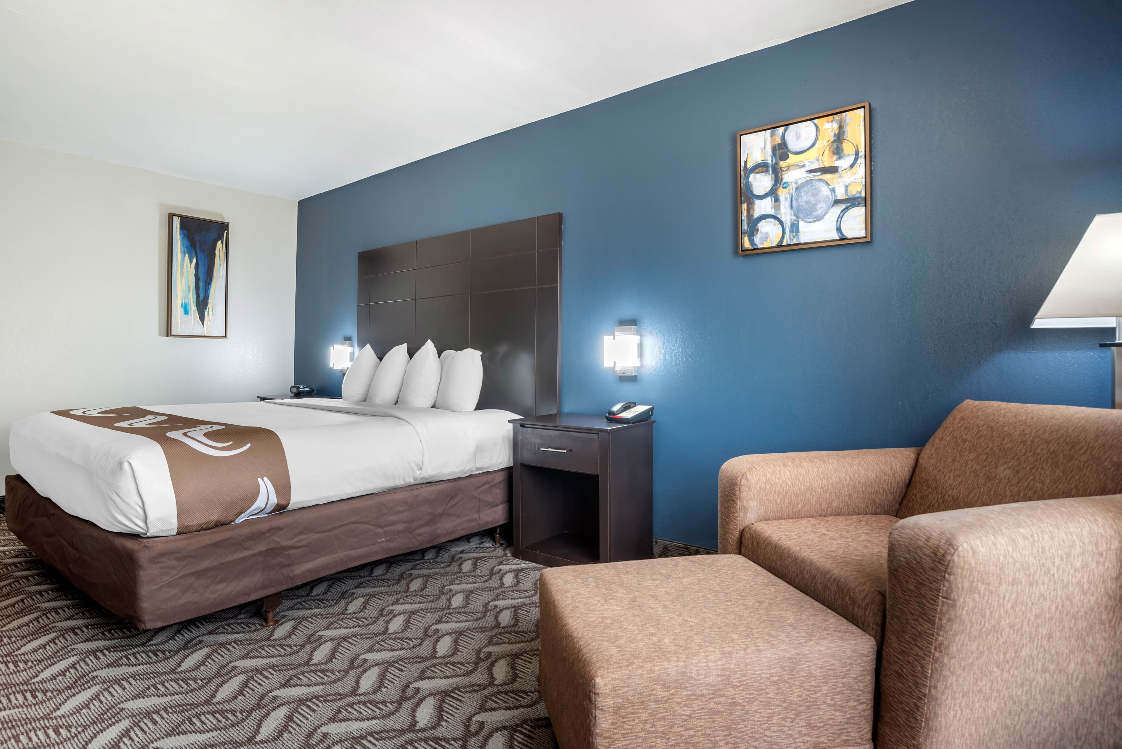 Quality Suites Baton Rouge East - Denham Springs - Image 5
