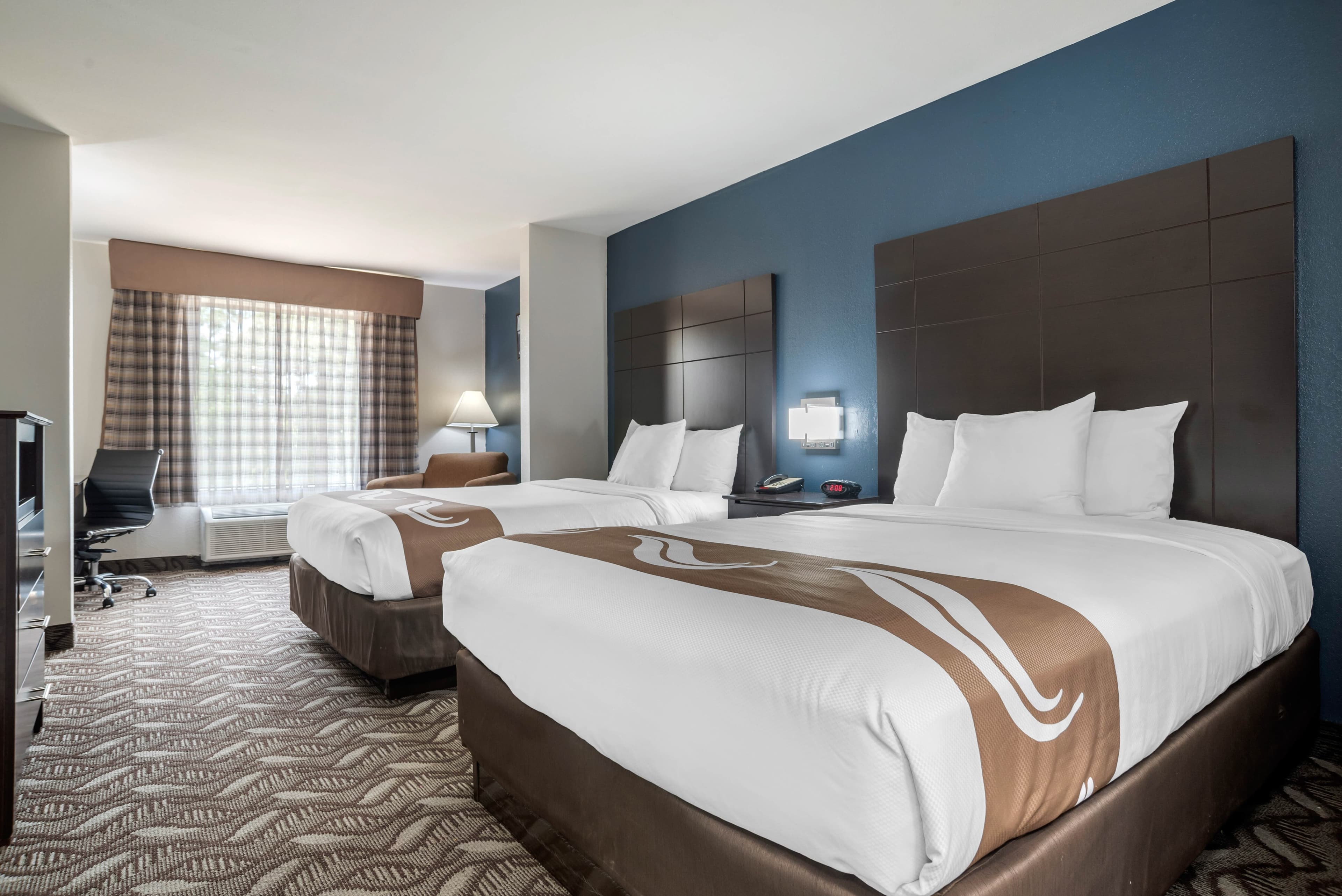 Quality Suites Baton Rouge East - Denham Springs — 13