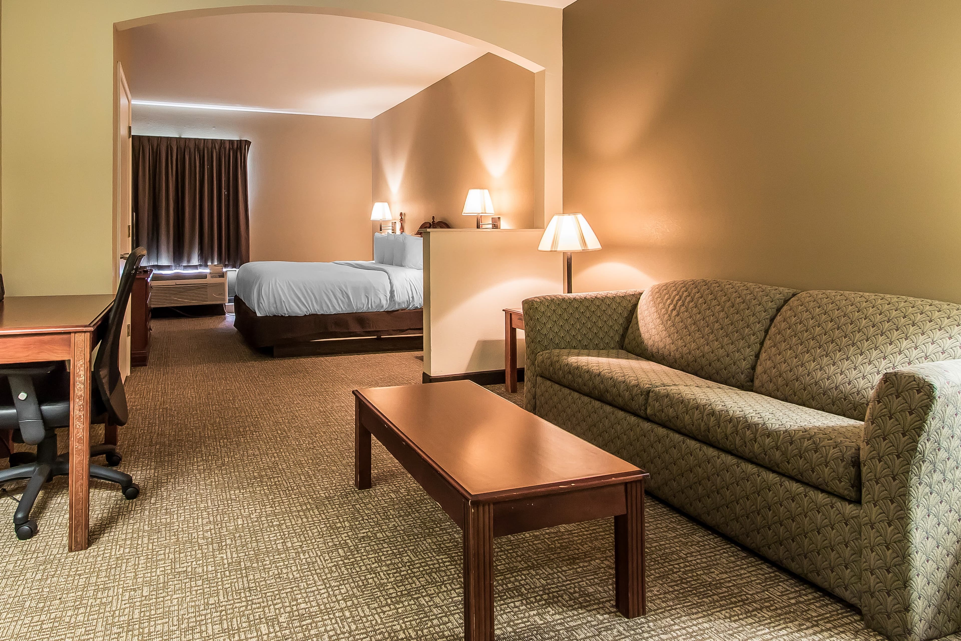 Quality Suites New Iberia — 12