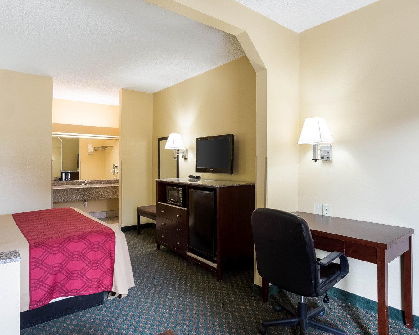Rodeway Inn & Suites New Orleans Gentilly — 4