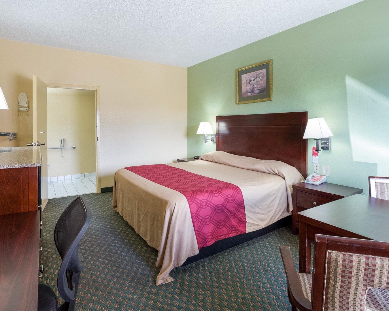 Rodeway Inn & Suites New Orleans Gentilly — 10