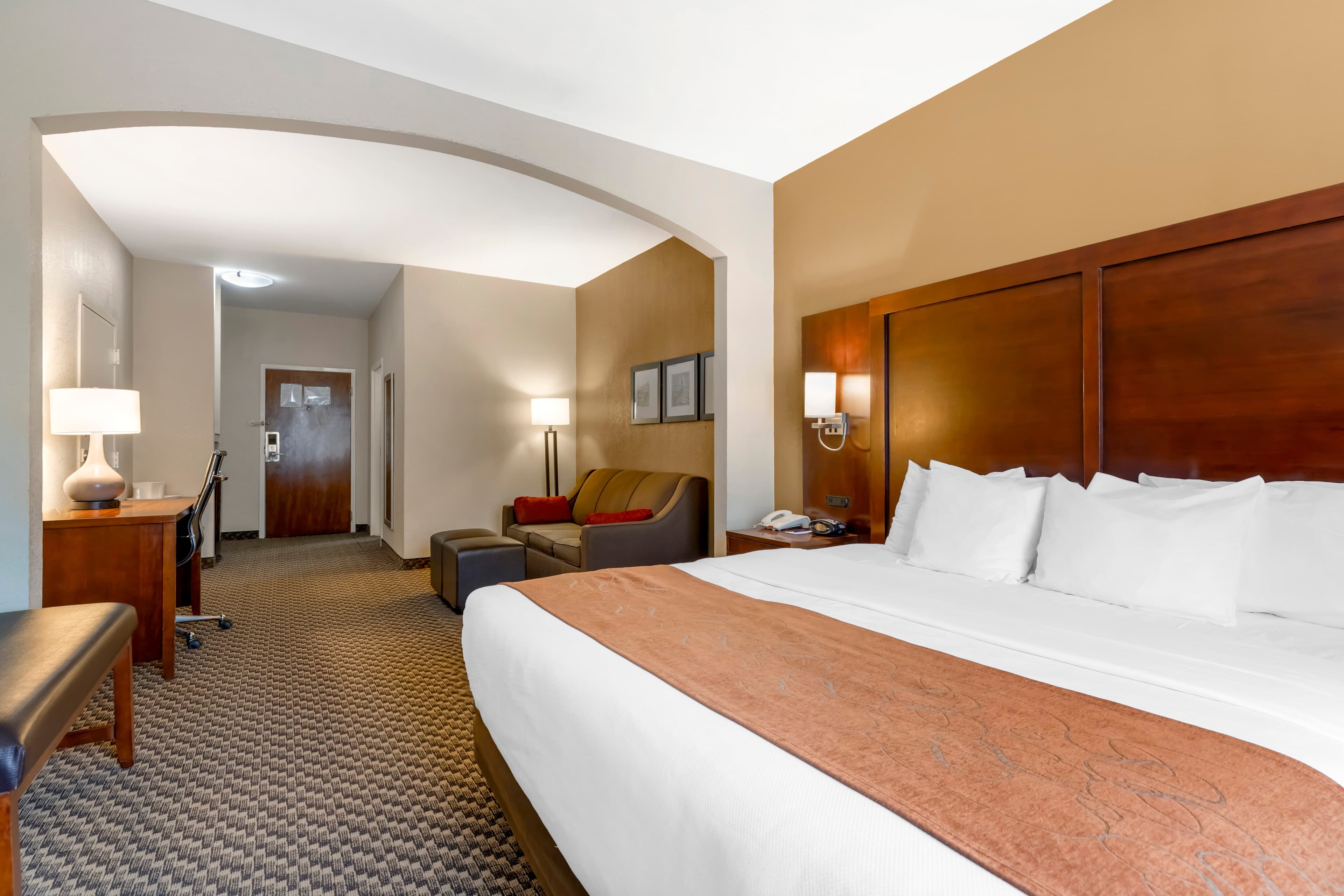 Comfort Suites Port Allen - Baton Rouge - Image 3