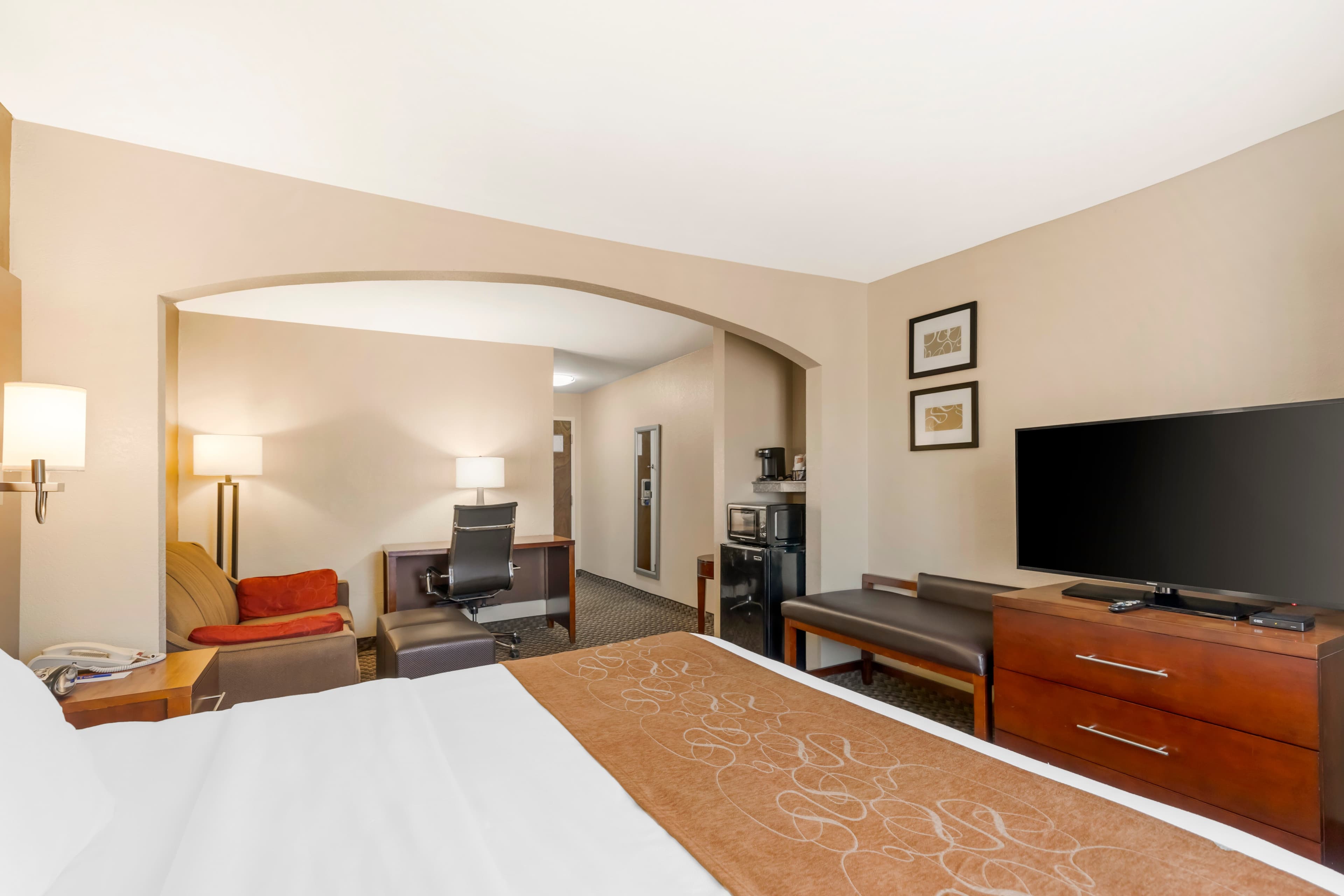 Comfort Suites Port Allen - Baton Rouge — 12