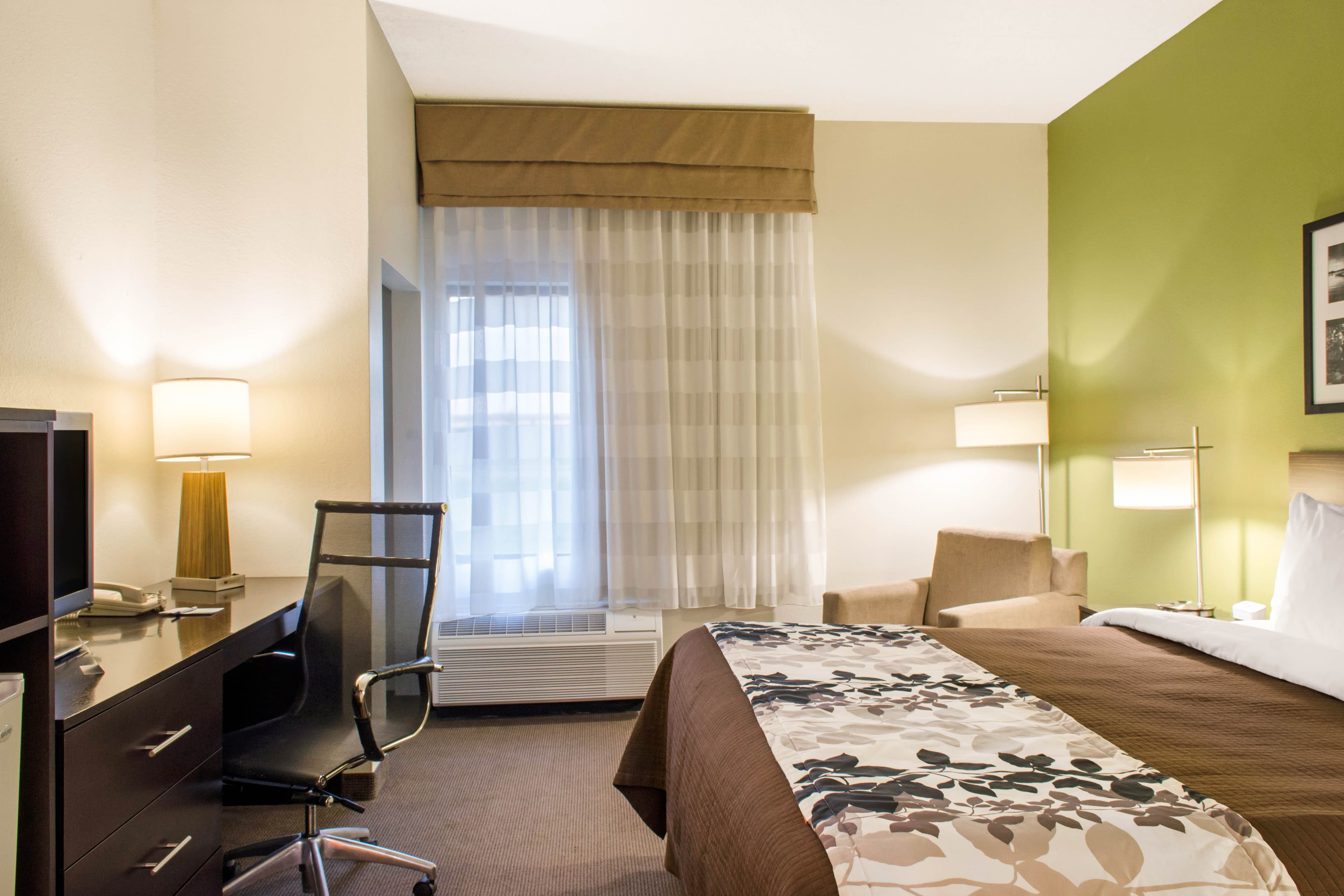 Sleep Inn & Suites Metairie - New Orleans West - Image 2