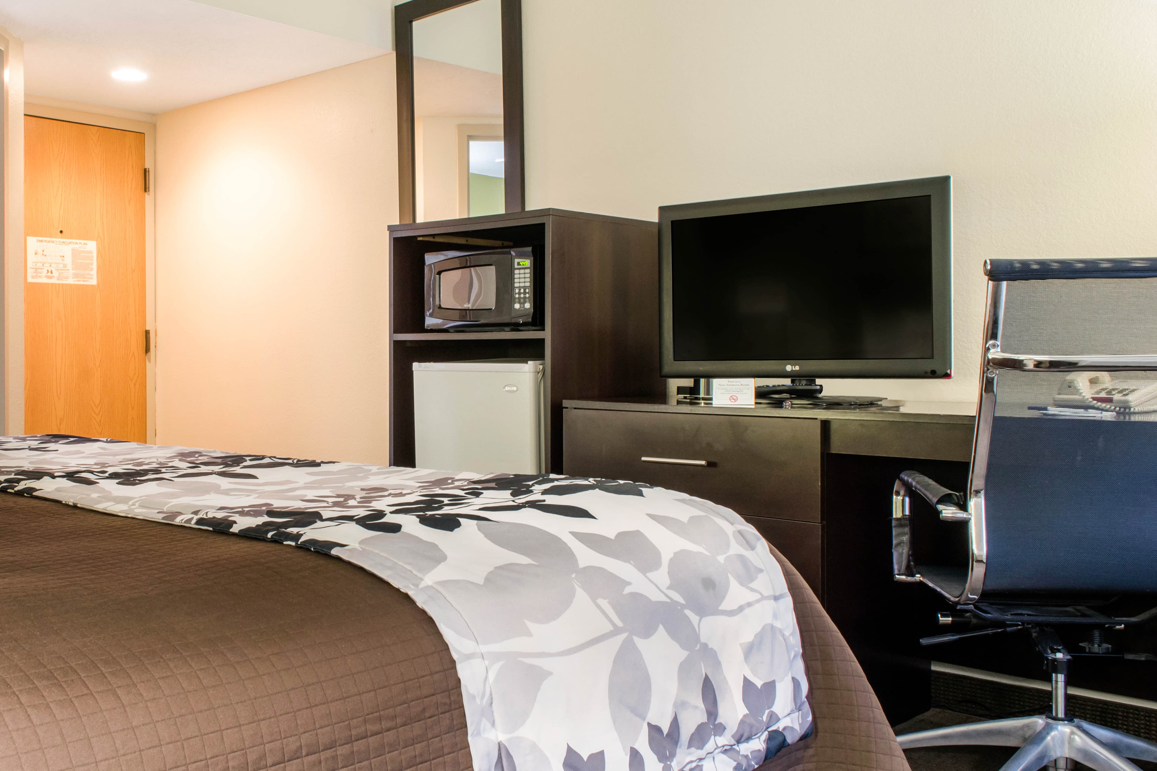 Sleep Inn & Suites Metairie - New Orleans West - Image 3