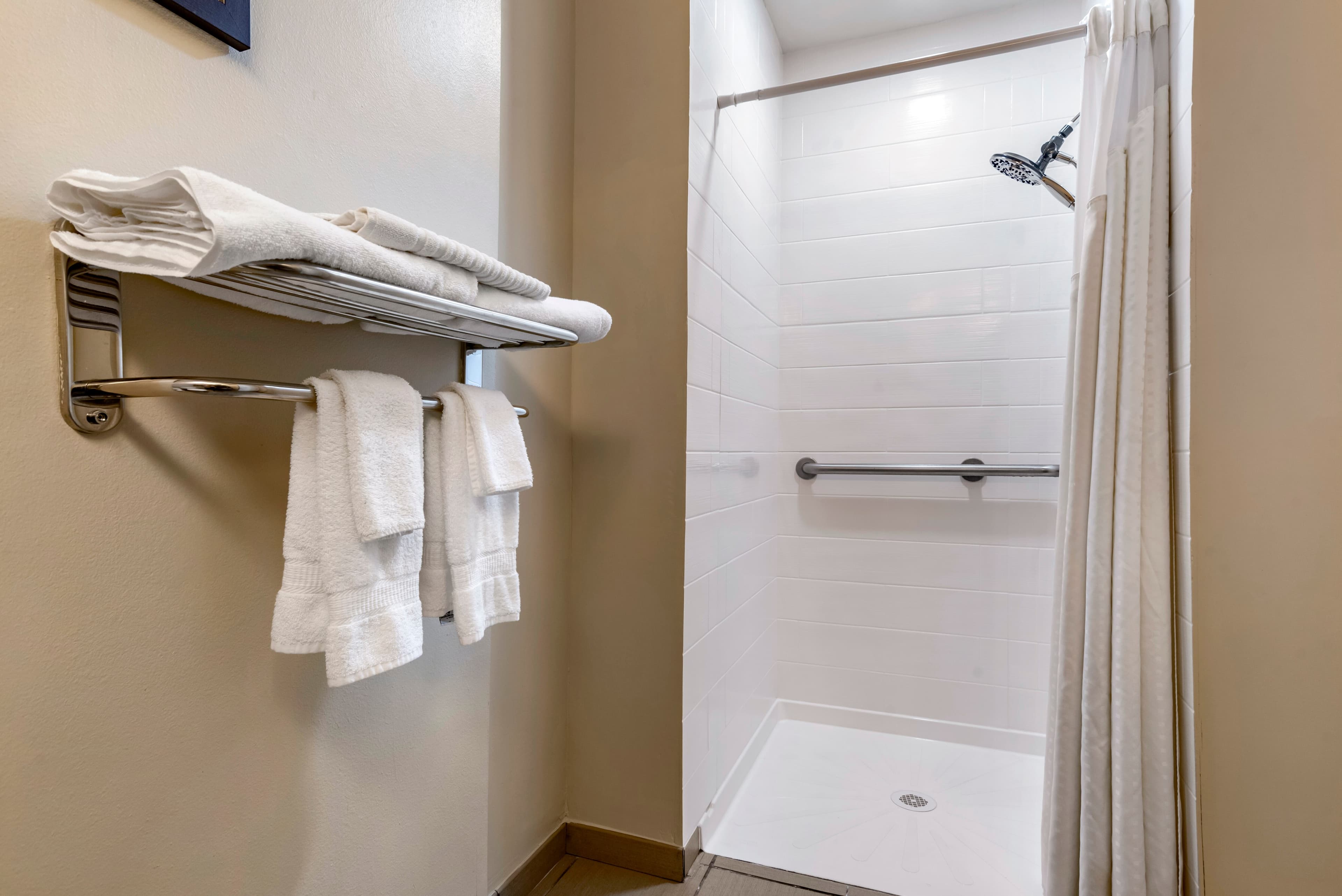 Comfort Inn Amite City - Image 3