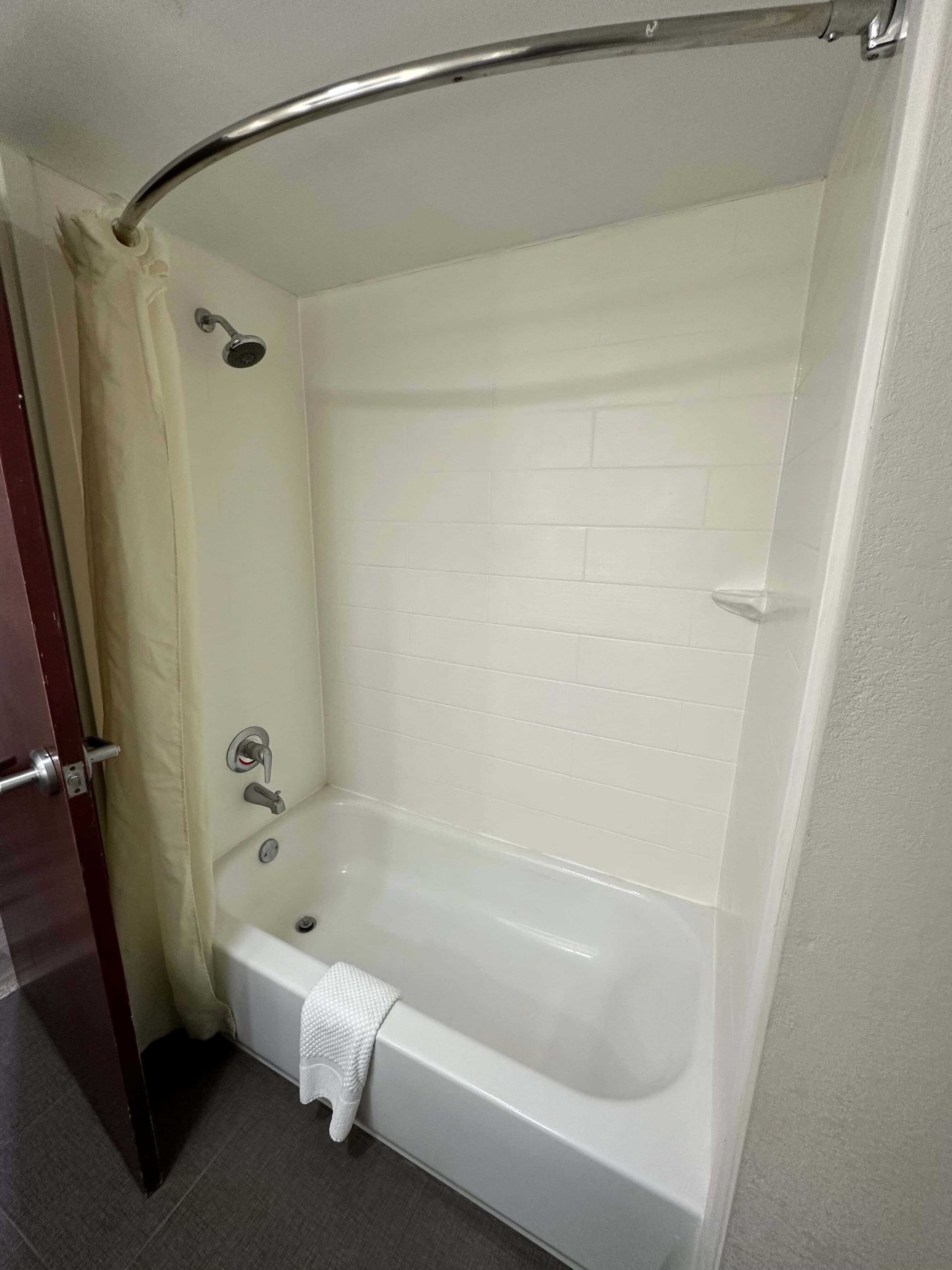 Sleep Inn & Suites Pineville - Alexandria — 8
