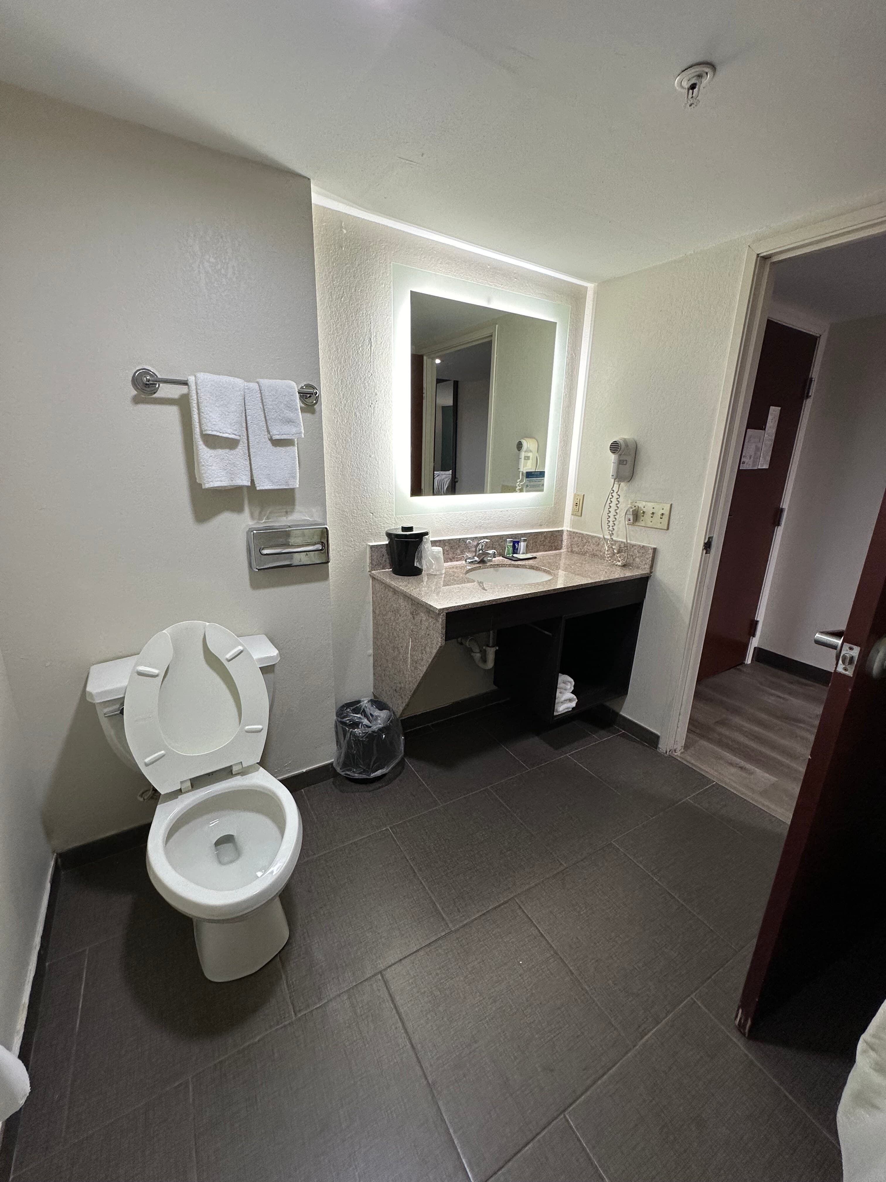 Sleep Inn & Suites Pineville - Alexandria — 57