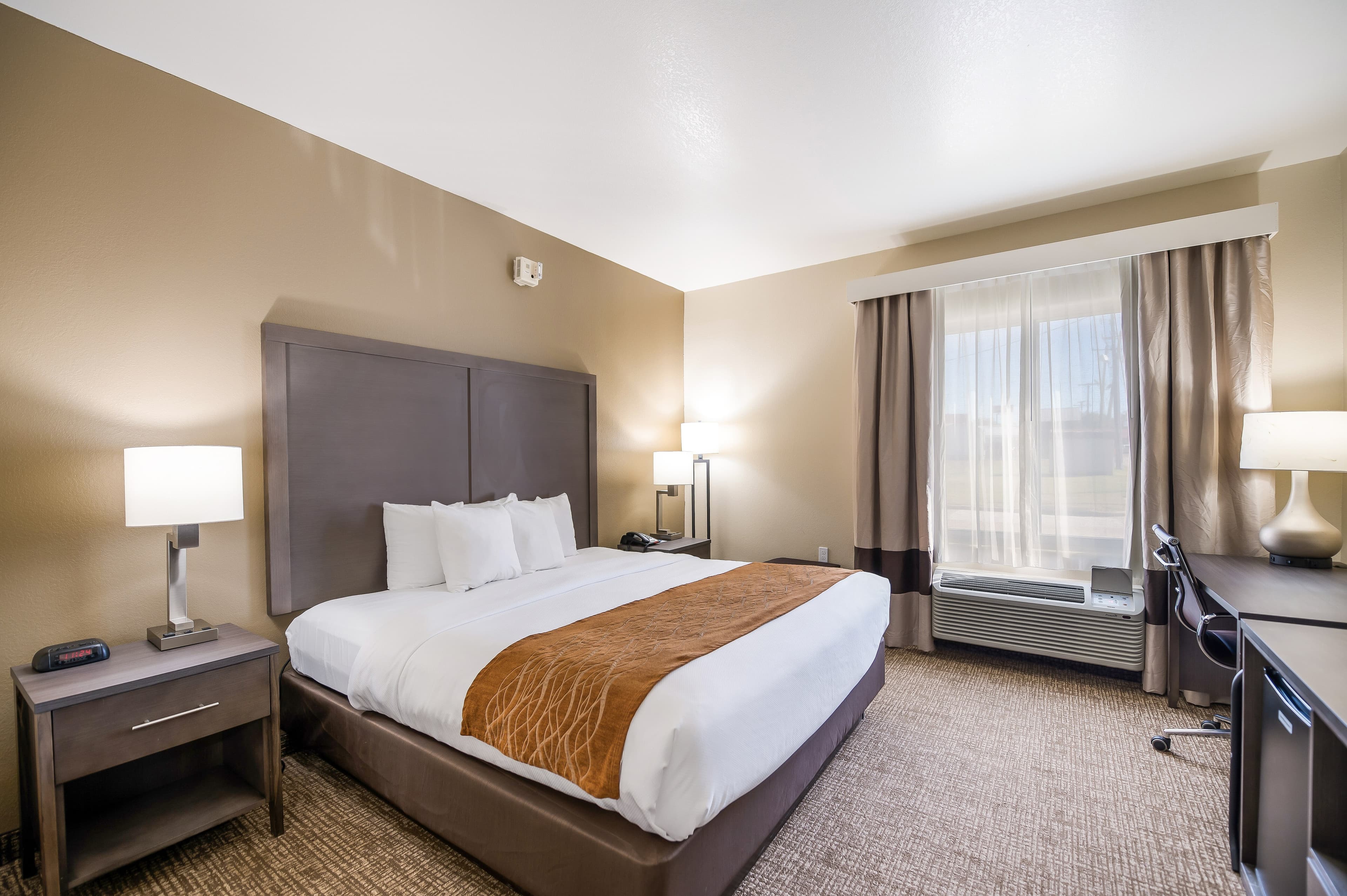 Comfort Inn Bossier City Casino Area near Shreveport Downtown - Image 2