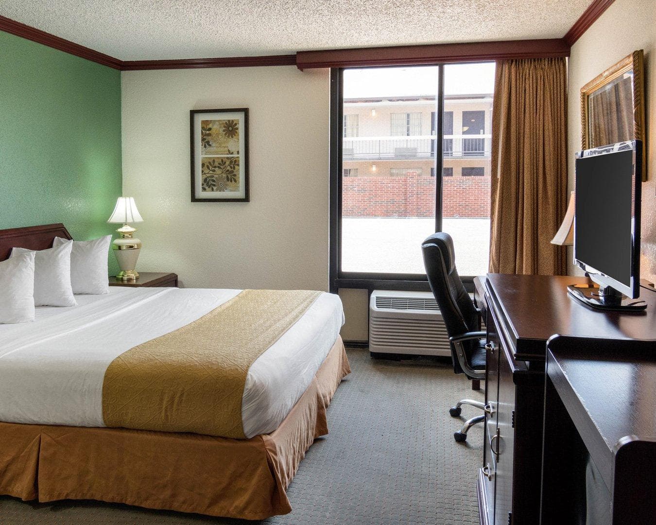 Quality Inn Shreveport Airport — 7