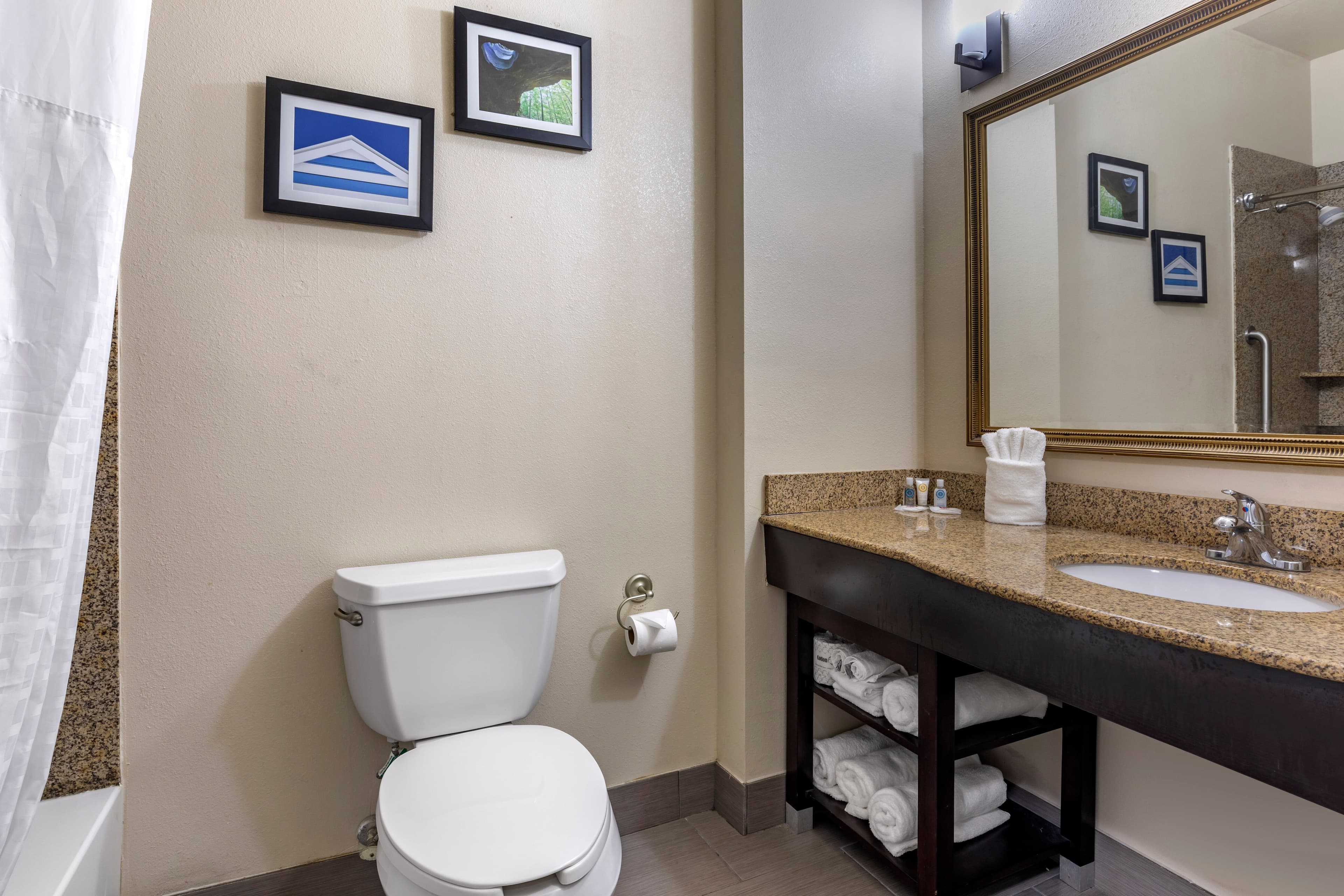 Comfort Suites Shreveport West I-20 — 13