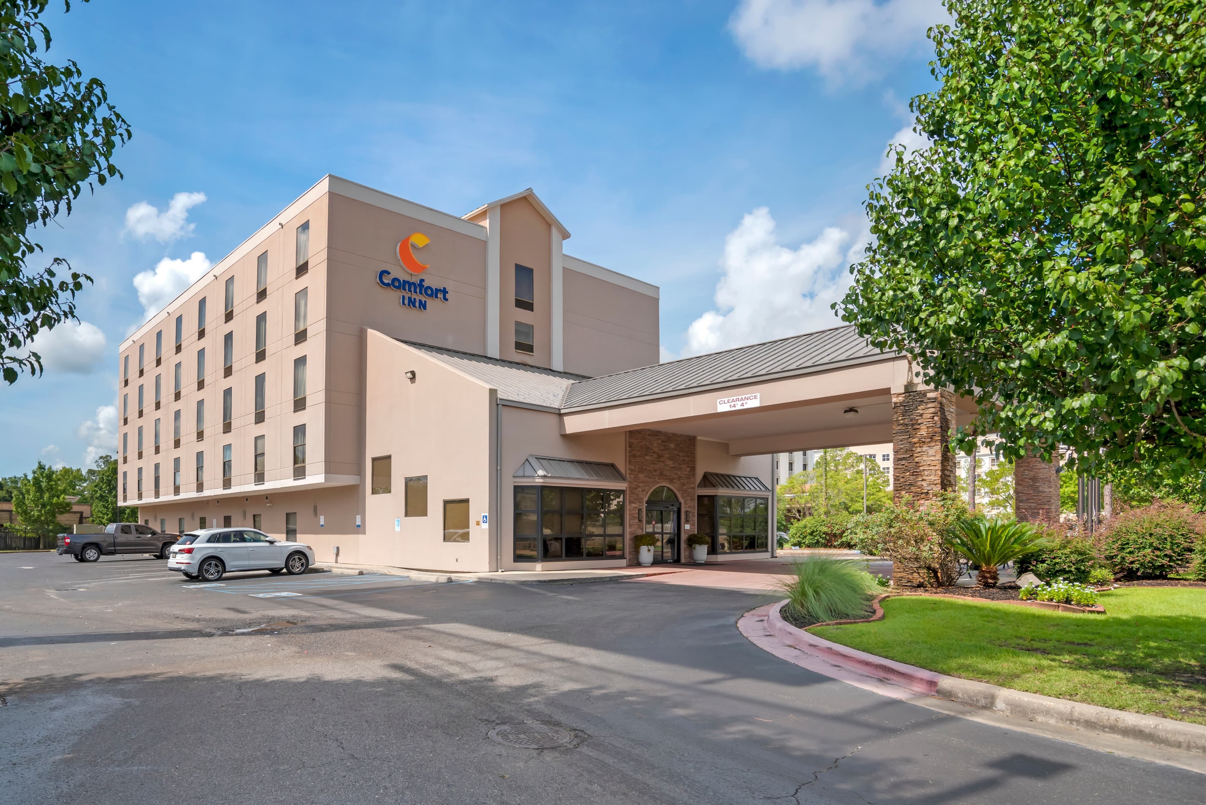 Comfort Inn University Area - Image 1