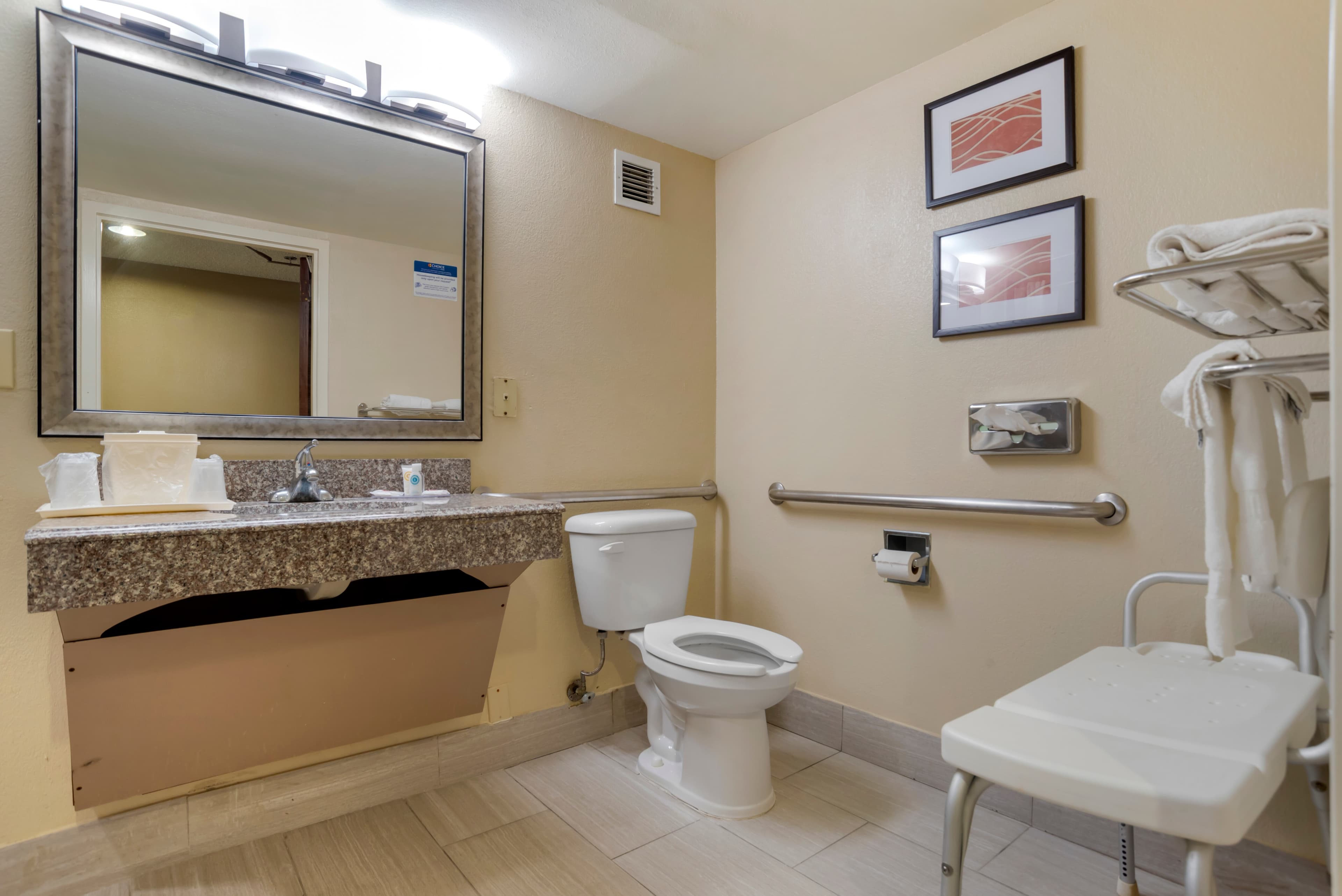 Comfort Inn University Area — 6