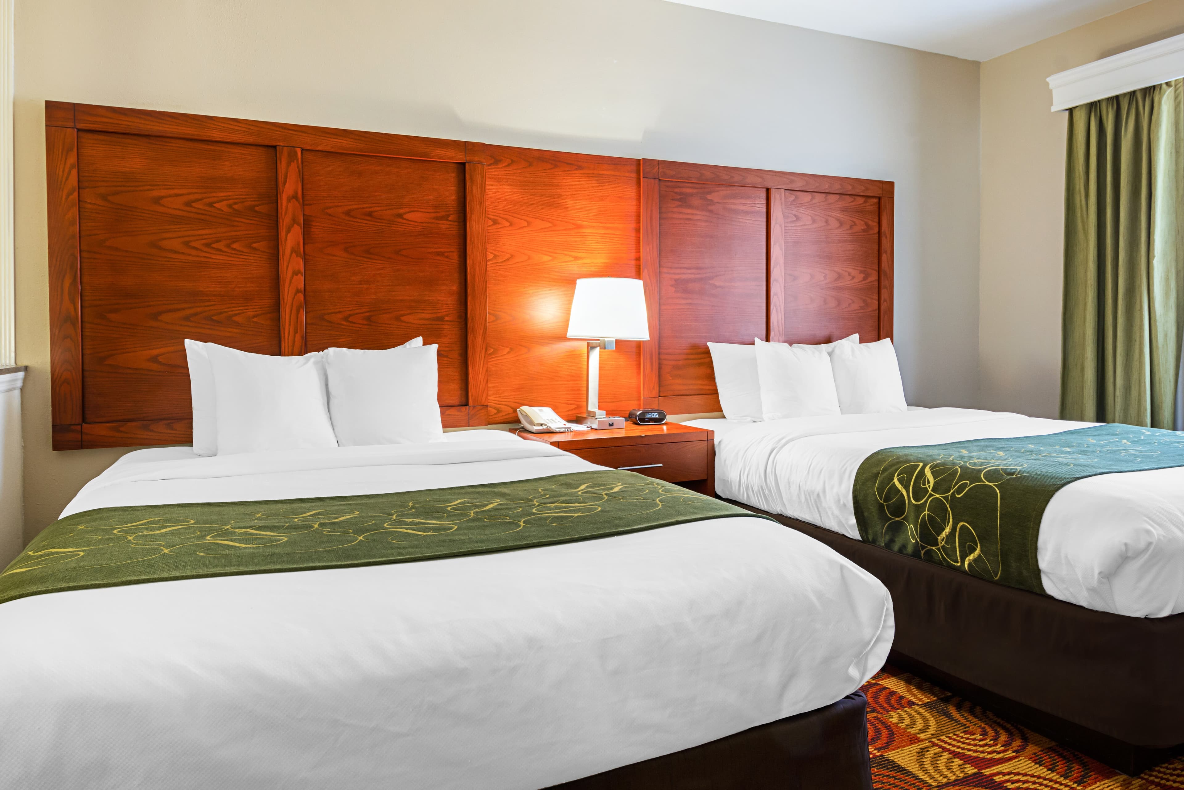 Comfort Suites Lake Charles - Image 2