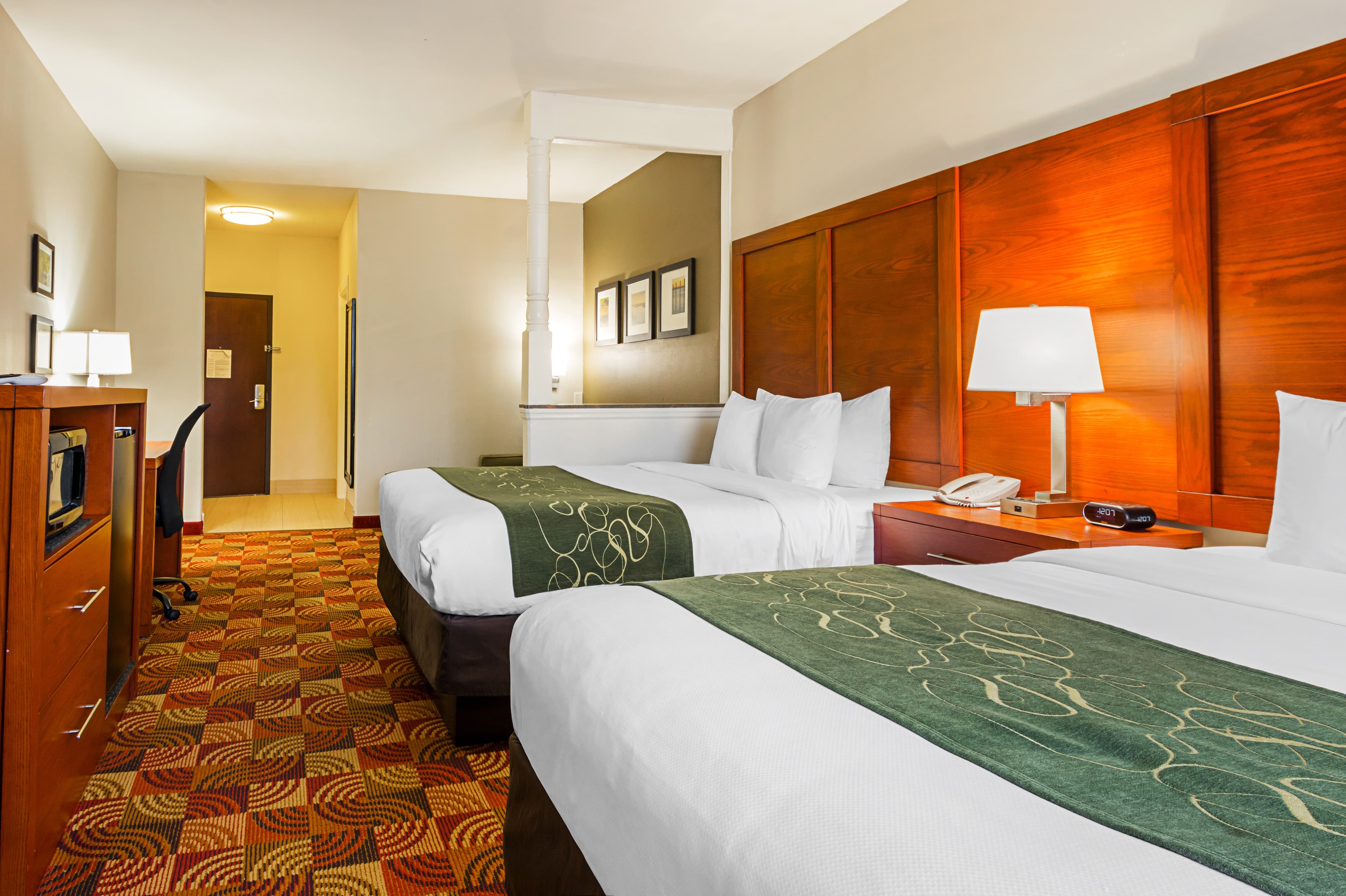 Comfort Suites Lake Charles - Image 4