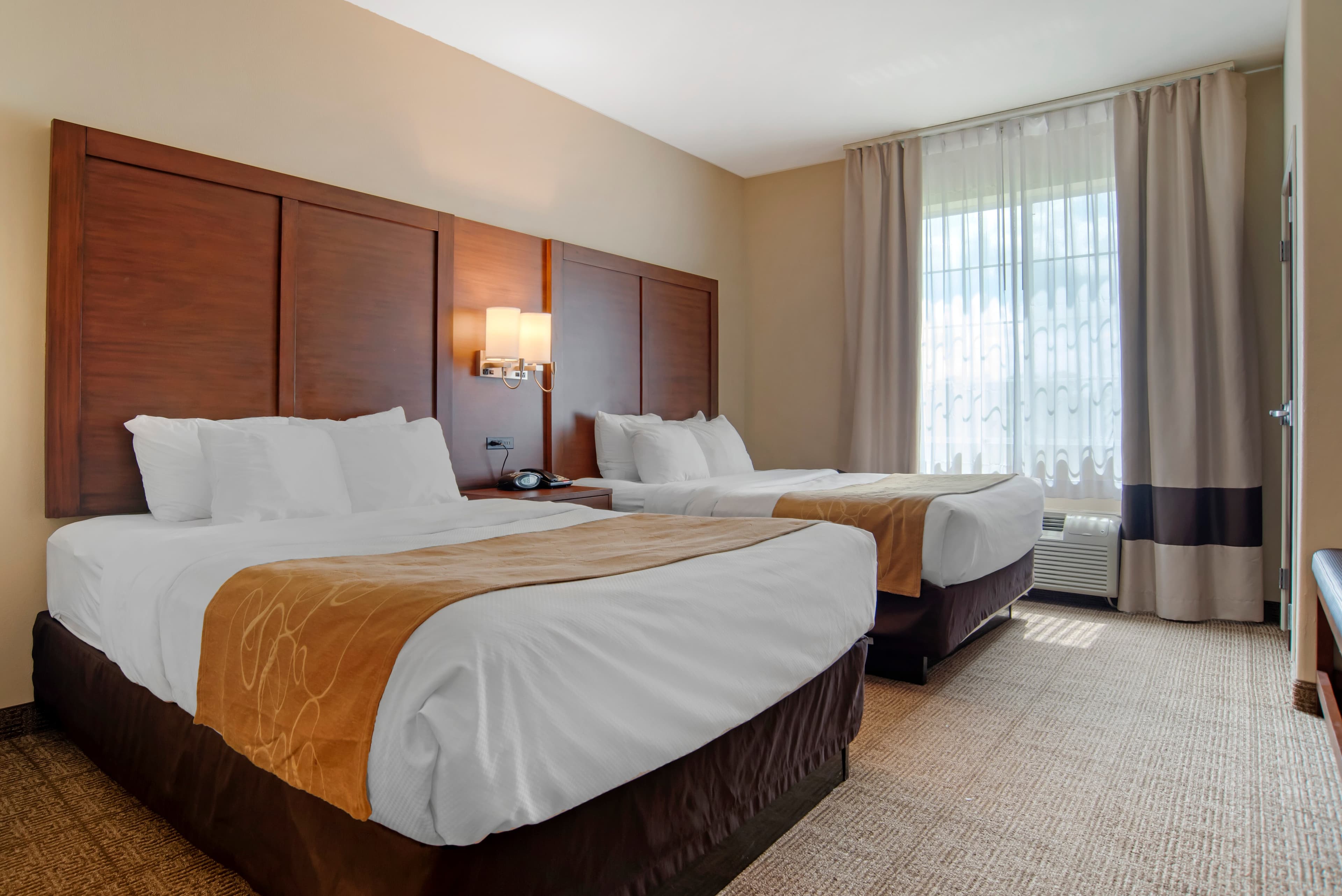 Comfort Suites Alexandria North — 9