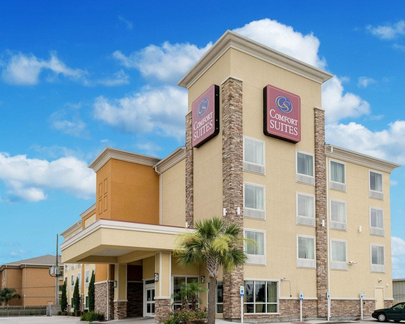 Comfort Suites Harvey - New Orleans West - Image 1